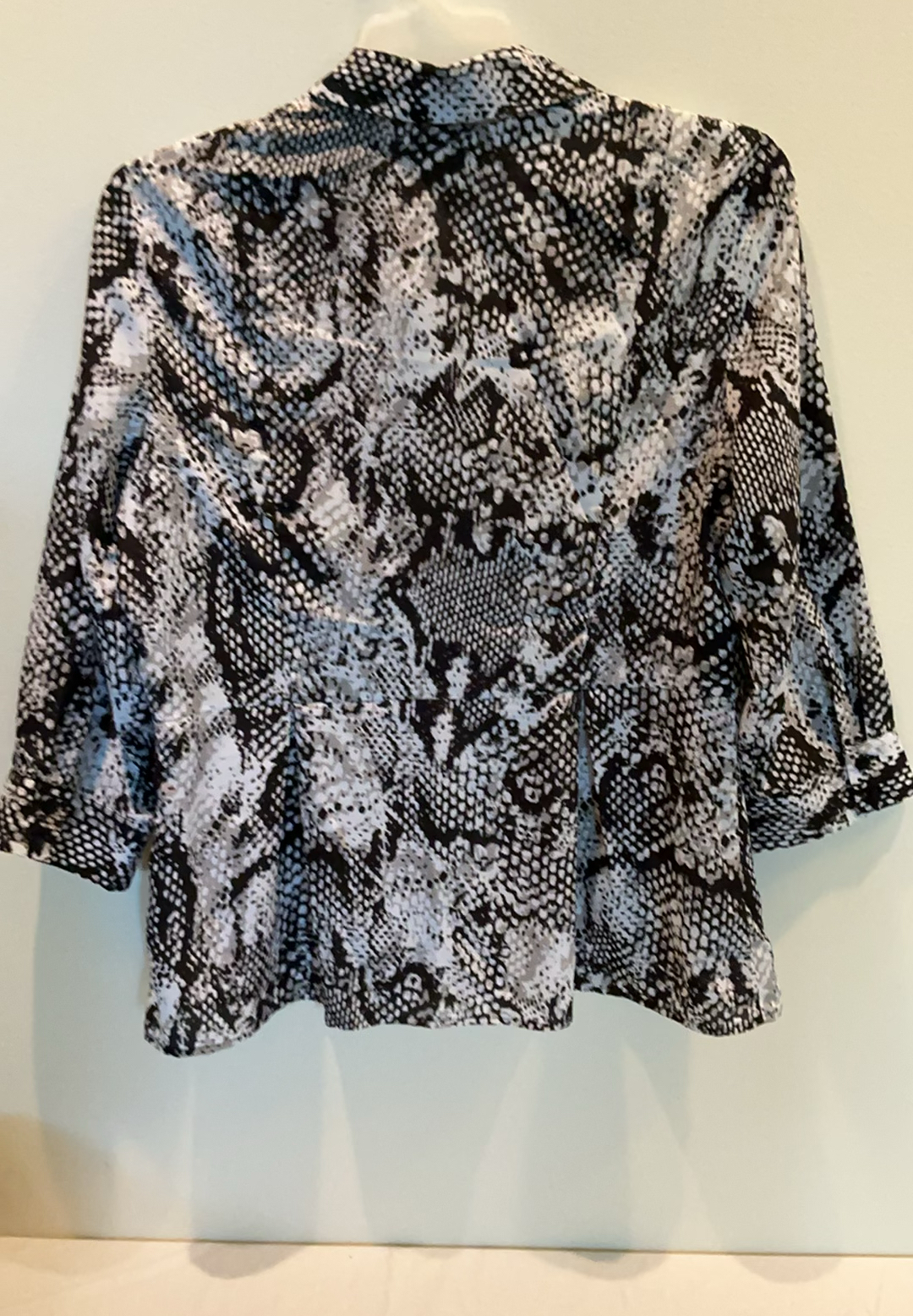 Beautiful BOHO Blouses - image 18 of 26