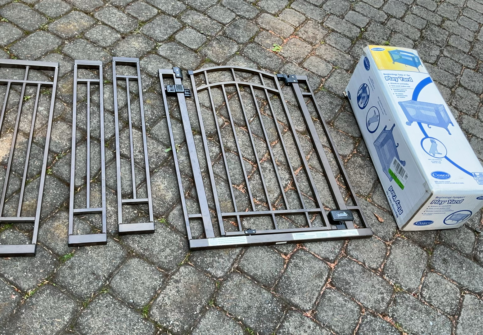 Portable baby play yard with Baby or Pet gate for doorway - image 1 of 6