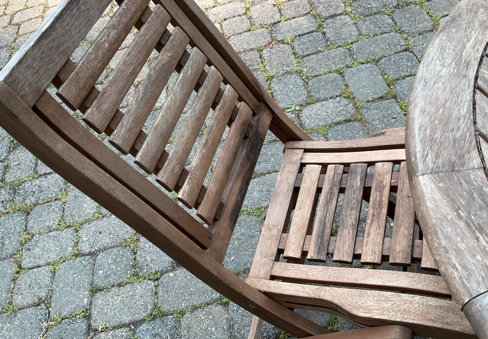 Weathered Teak Patio Dining For 4, With Stand And Cover For Storage - image 4 of 8