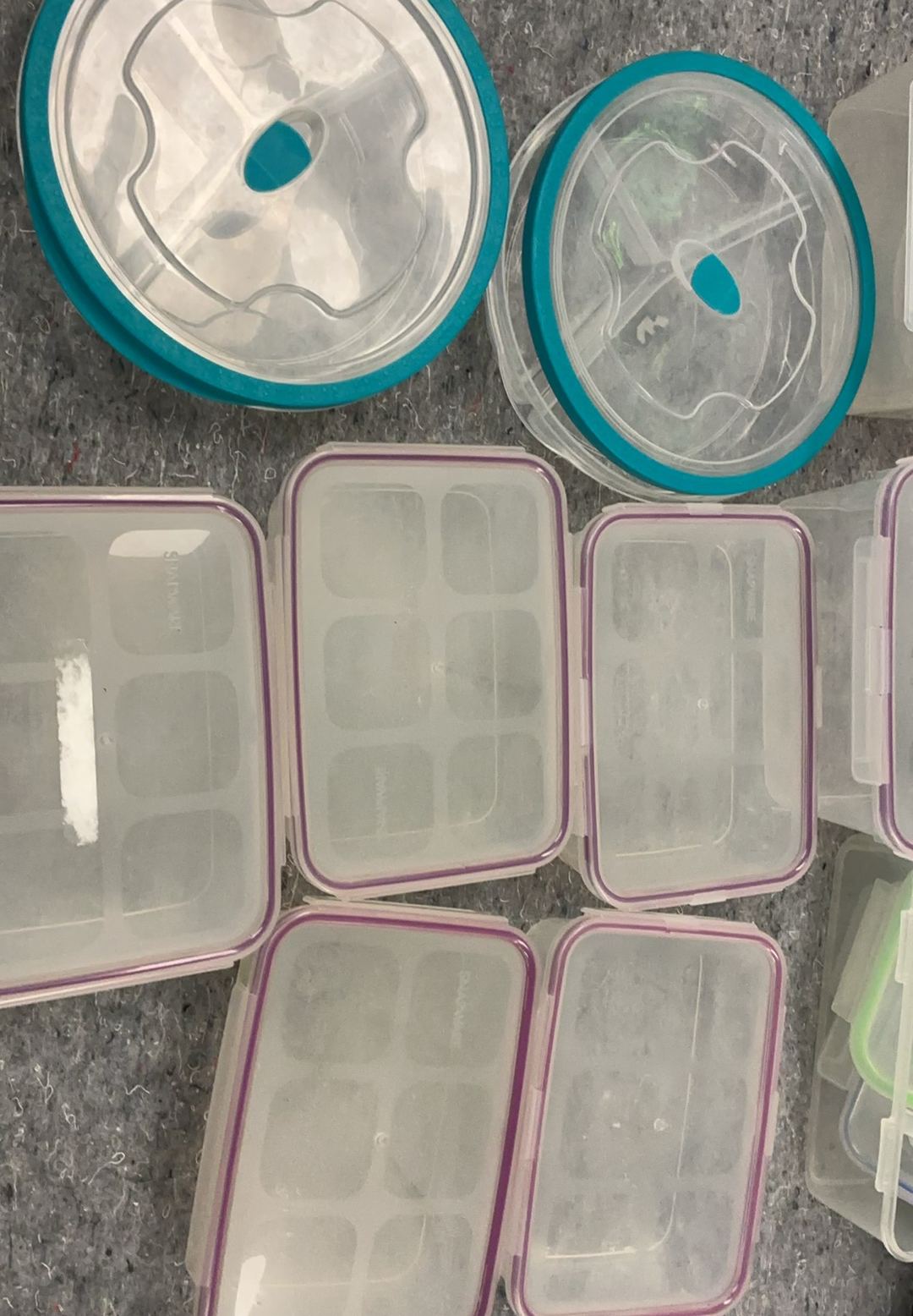 Assorted Rubbermaid and Snapware plastic storage containers  lids - image 2 of 7