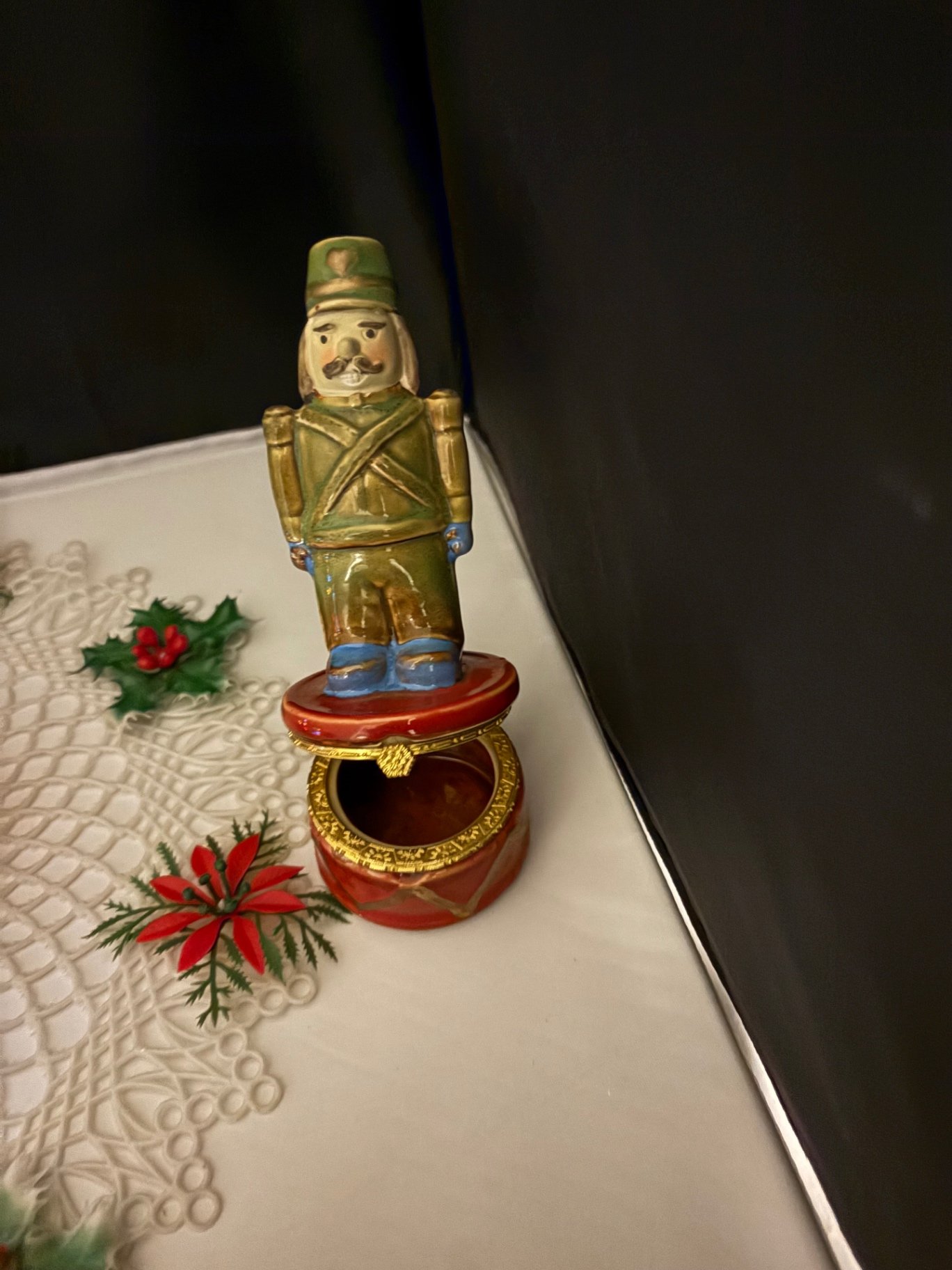 Retro Coca Cola Santa Tray + Vintage Christmas Decor - image 11 of 13