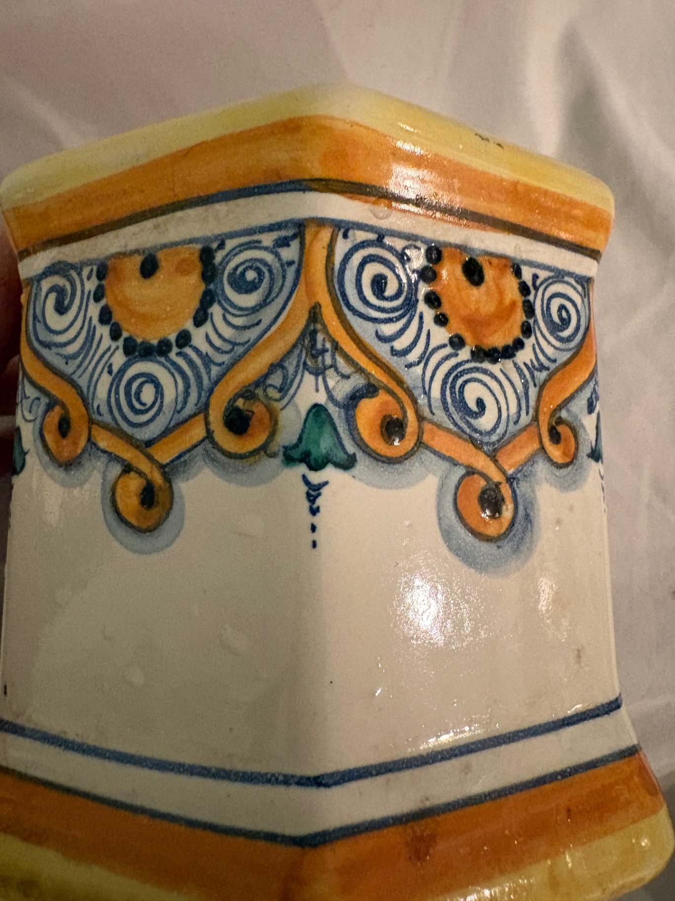 Pottery Italian Style! Capodimonte, Majolica, Bordallo Pinheiro and More - image 8 of 23