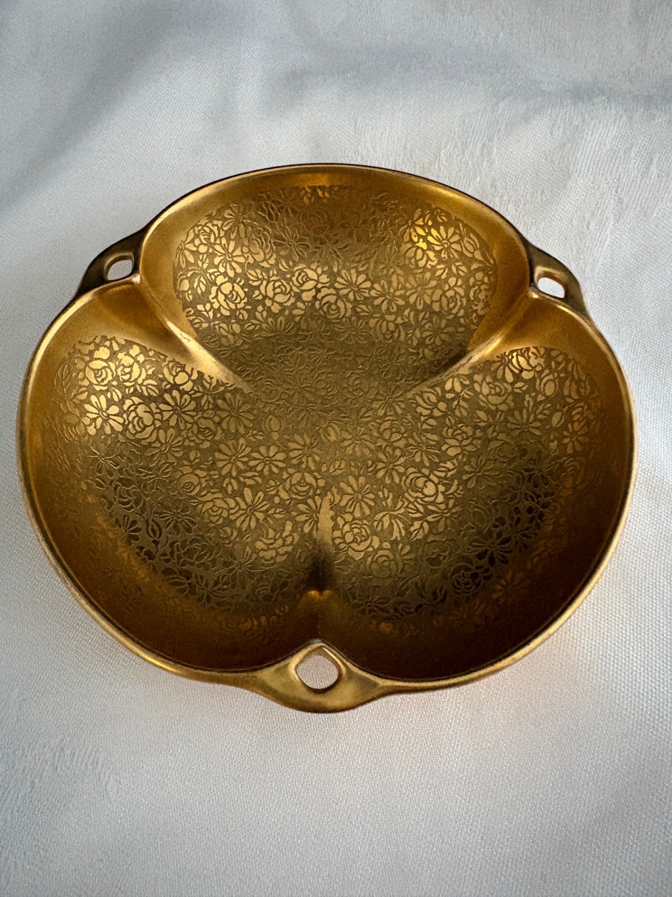 All that Glitters is Gold  - image 9 of 16