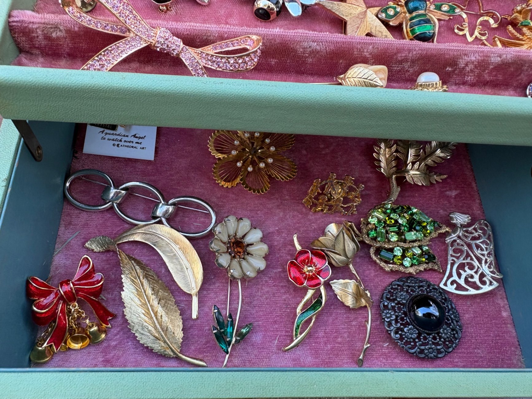 Vintage and Holiday Brooches, Pins, Stickpins in Locking Jewelry Box - image 3 of 3