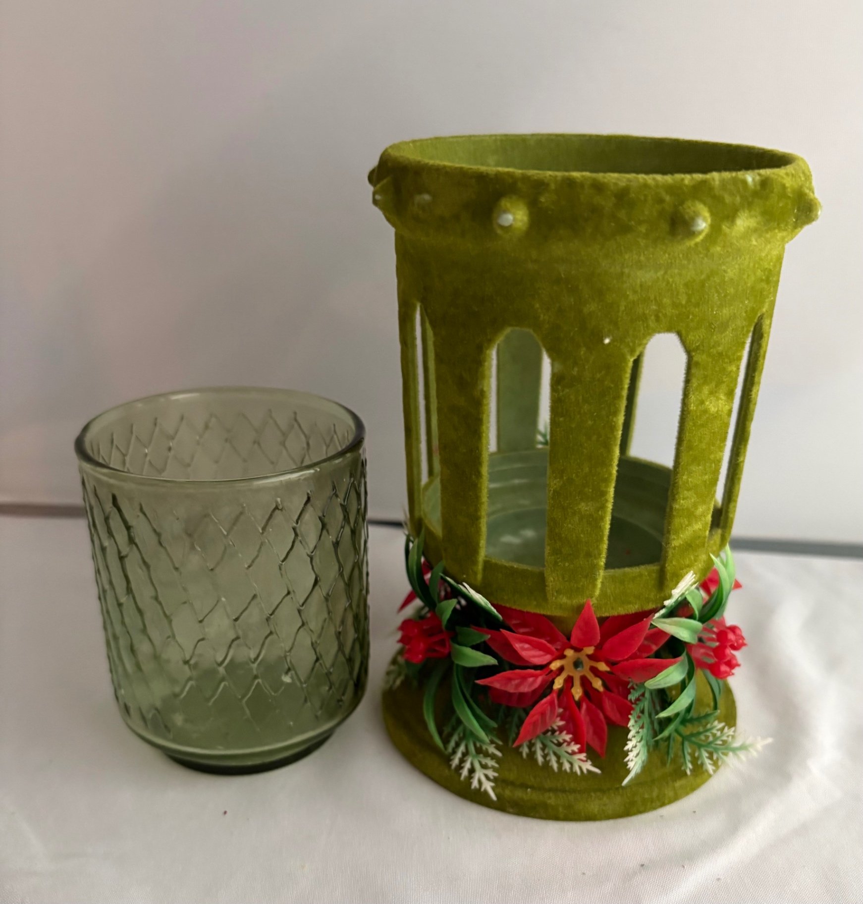 Vintage Christmas Decorations - image 4 of 11