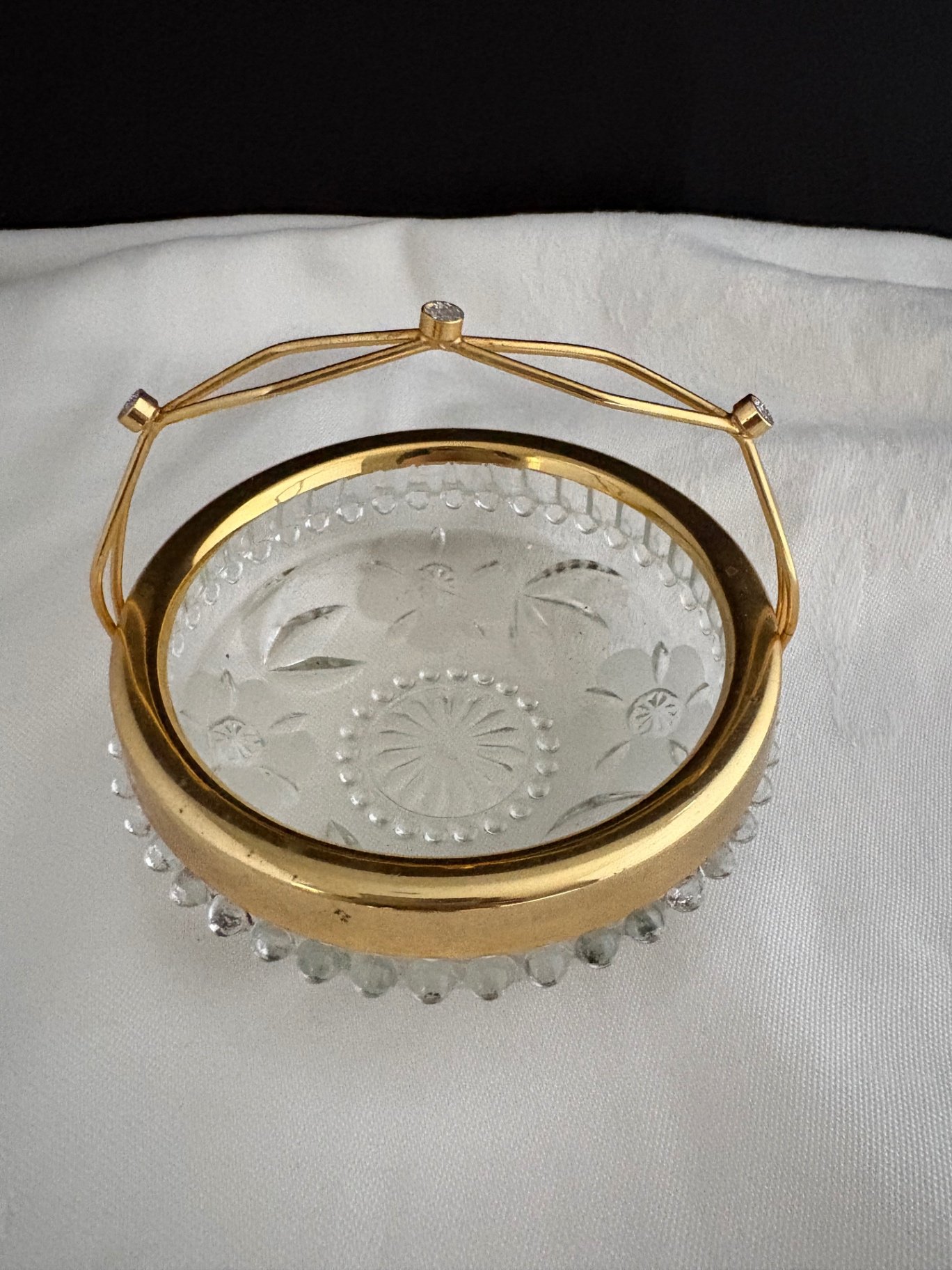 All that Glitters is Gold  - image 6 of 16