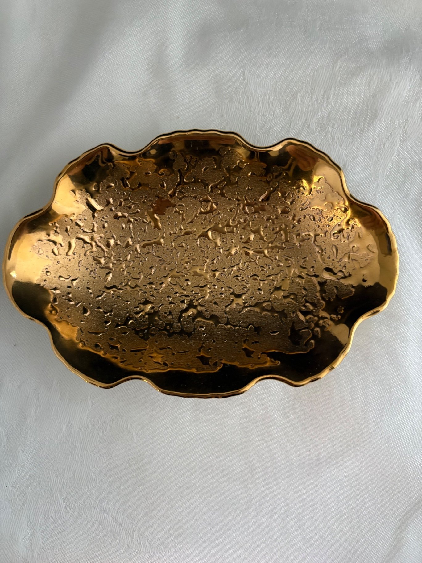 All that Glitters is Gold  - image 14 of 16