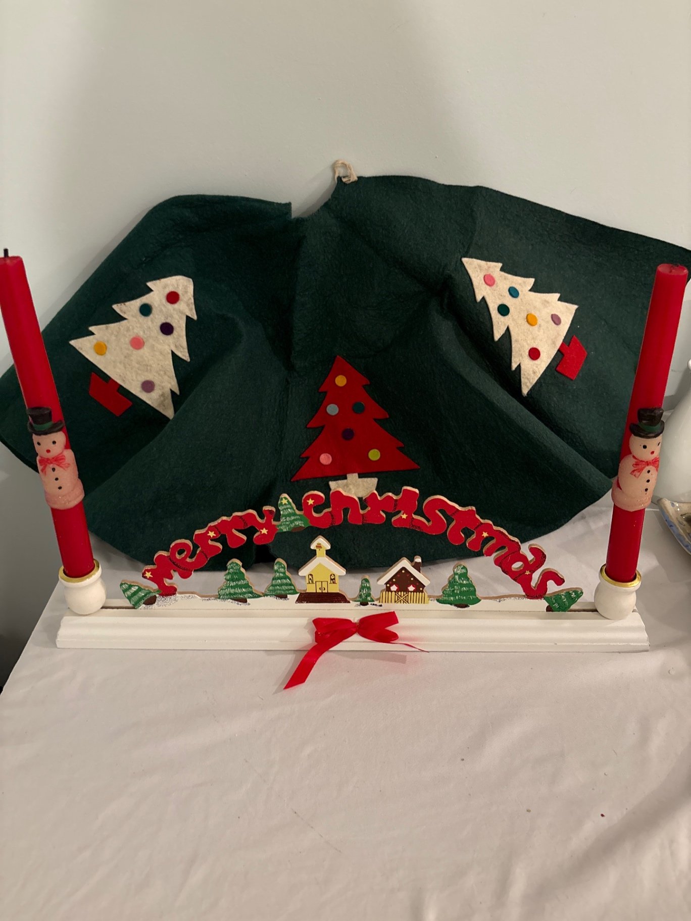 Another Vintage Christmas - image 4 of 4