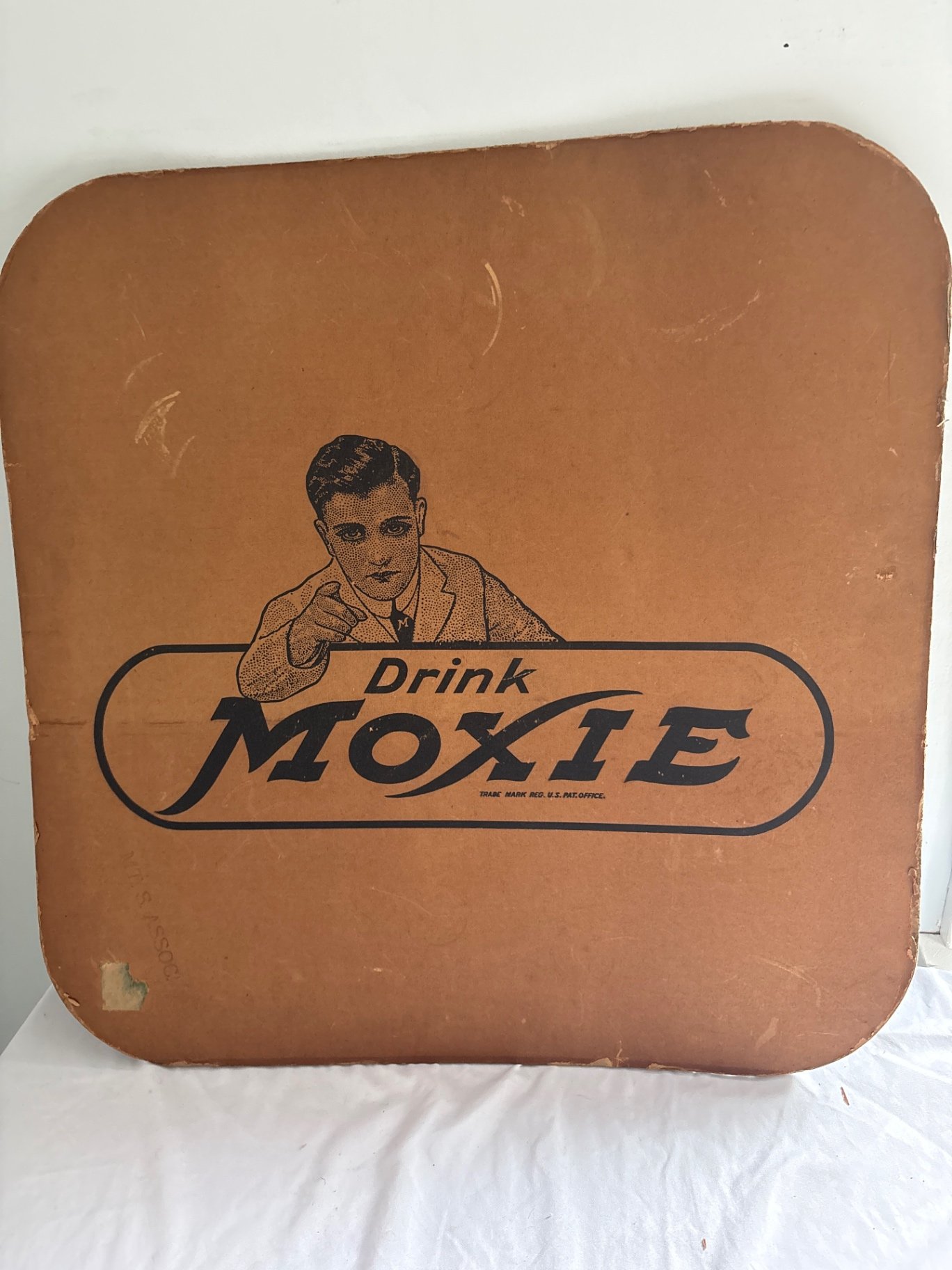 Vintage Moxie Lapboard Advertisement - image 3 of 6