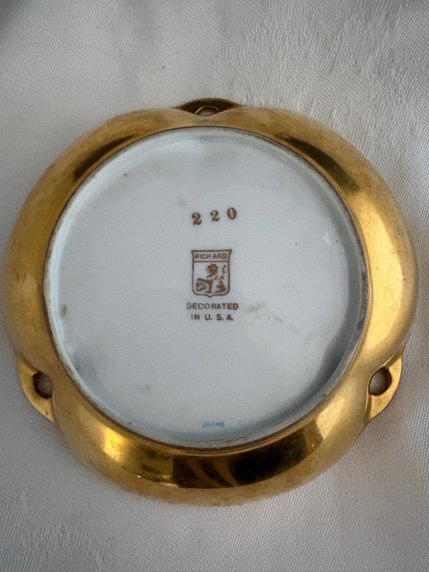 All that Glitters is Gold  - image 10 of 16