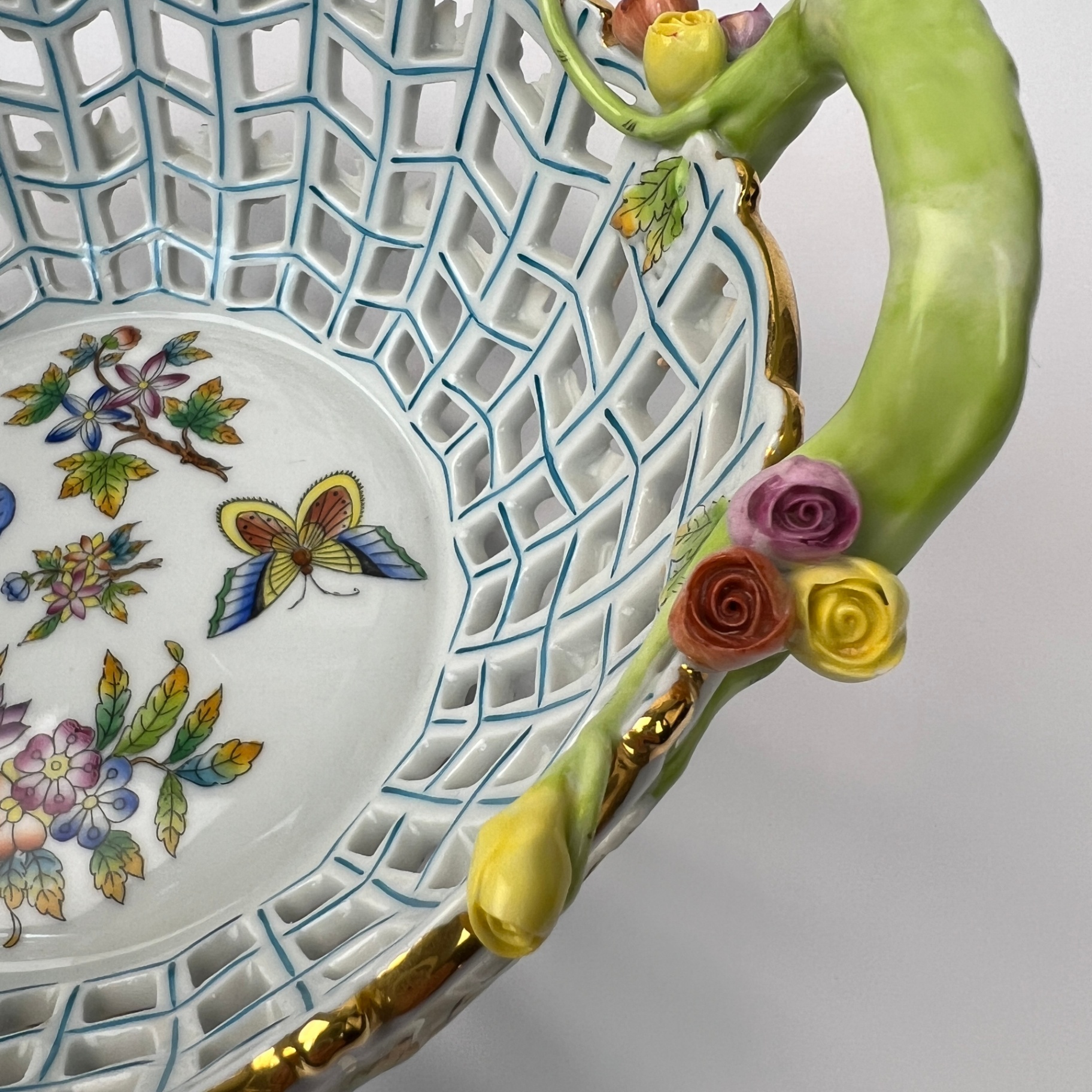 Herend Hungary Bowl Floral Basket Roses Butterflies AS IS - image 7 of 9