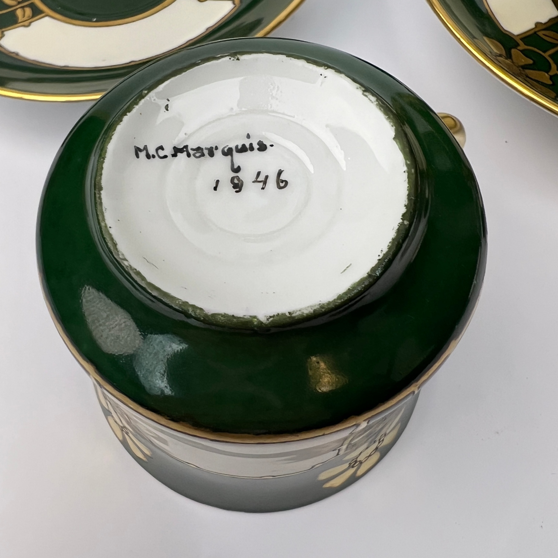 Colclough Irish Themed Hand Painted Teacups and Saucers Green and Gold - image 5 of 10