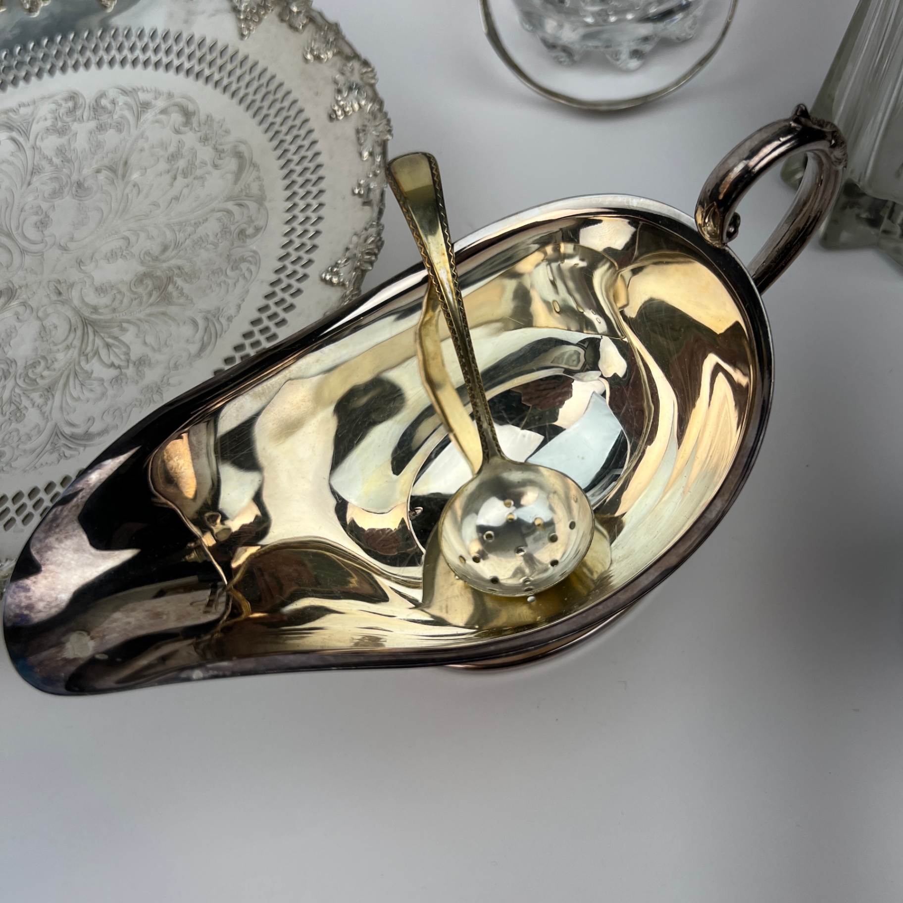 More Silver Plated and Glass Serving Items Gravy Boat Sugar Shaker Footed Plate  - image 4 of 6