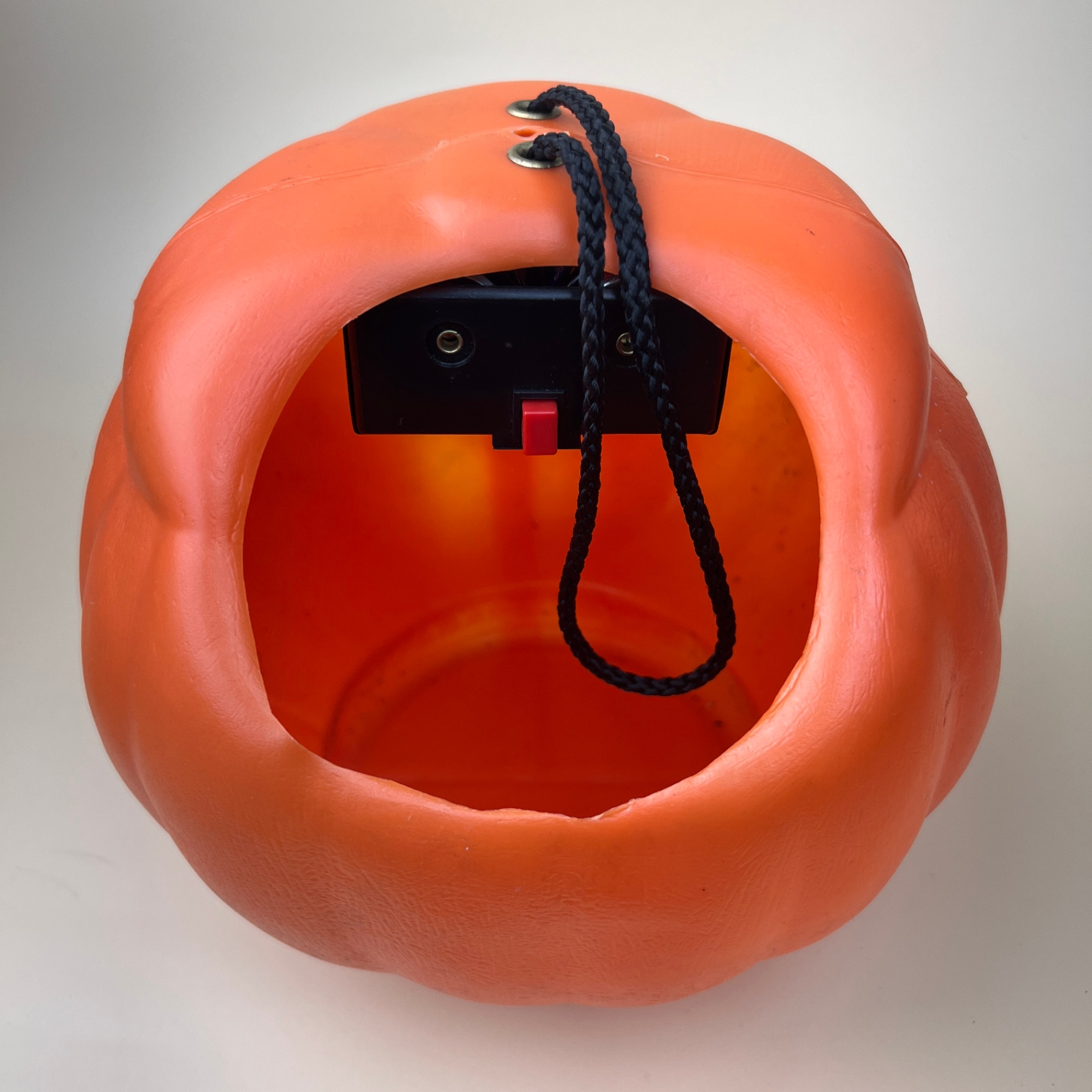 Vintage Halloween Blow Mold Herbie the Safety Pumpkin Candy Pail - image 3 of 7