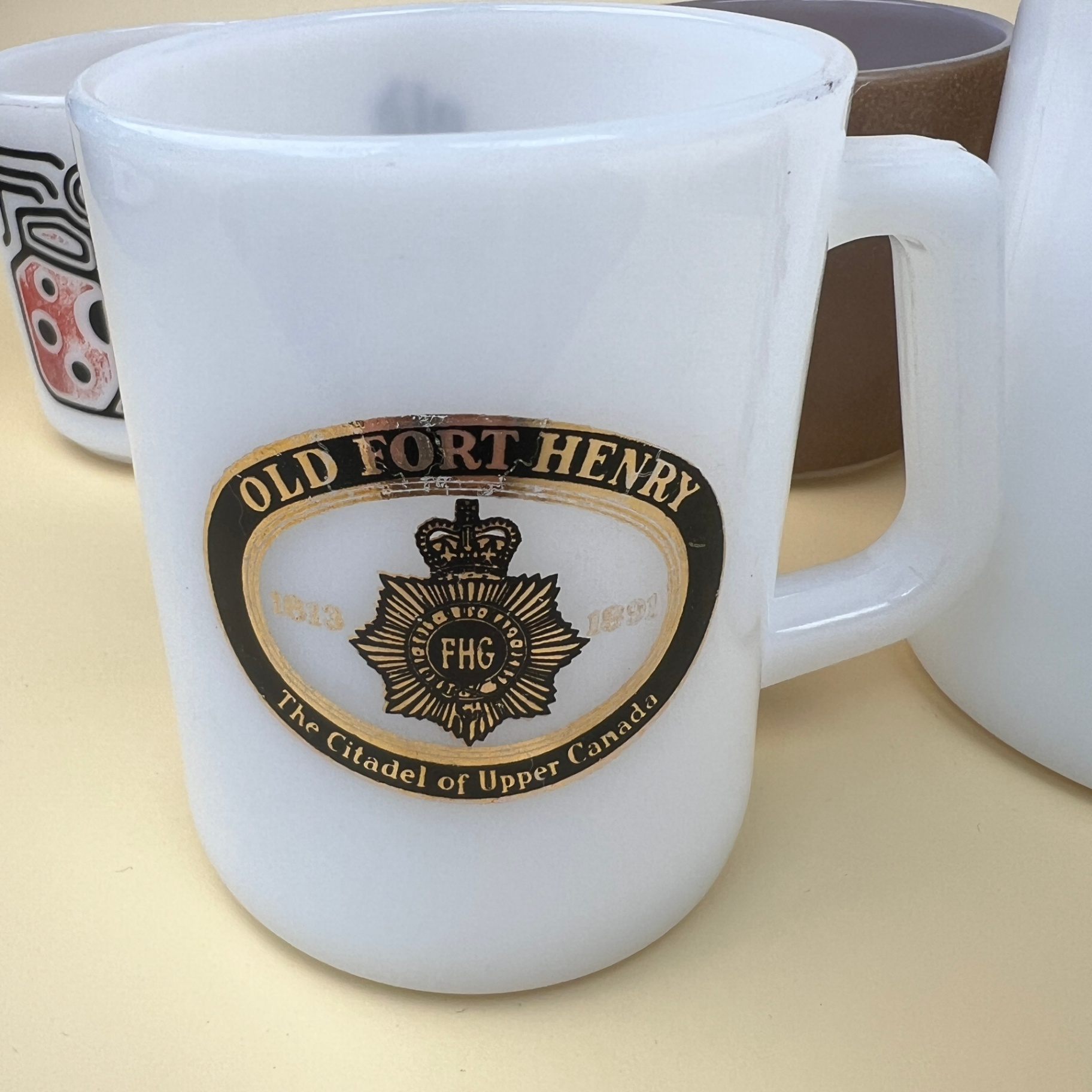Lot of Vintage Federal Milk Glass Coffee Mugs Fort Henry  - image 5 of 7