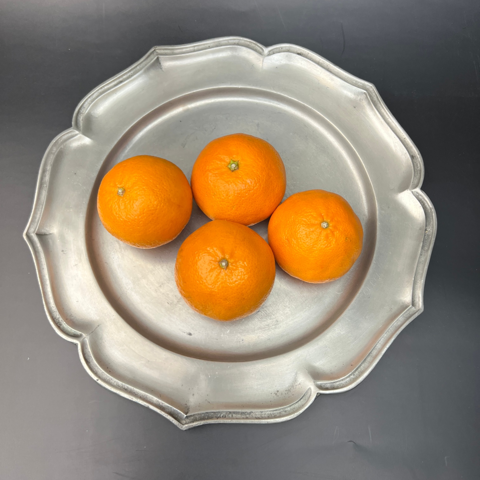 Belgian Pewter Plate Platter Les Potstaniers Hutois Hand Made French Provincial - image 2 of 6