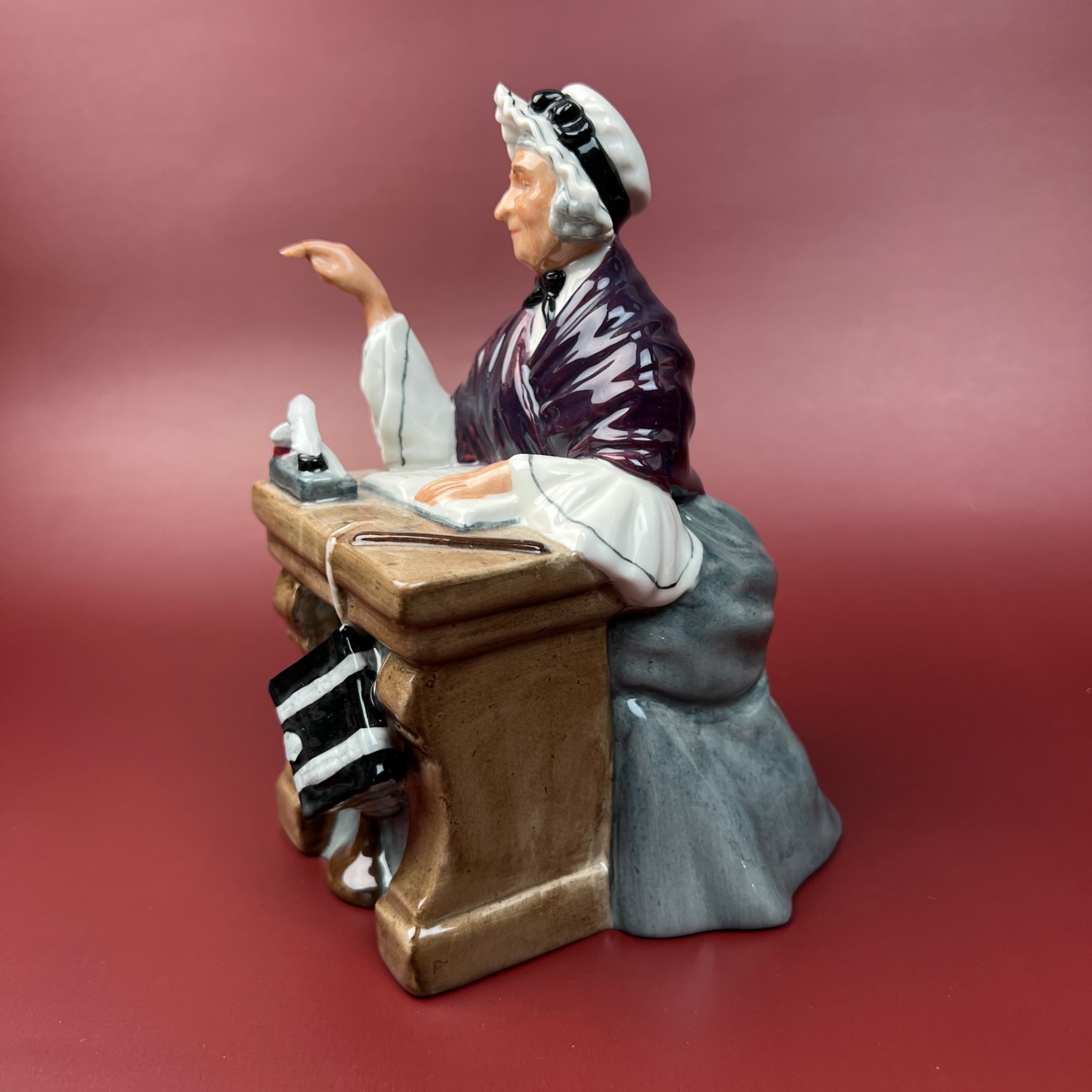 Royal Doulton Figurine Schoolmarm HN 2223 School Teacher - image 4 of 7