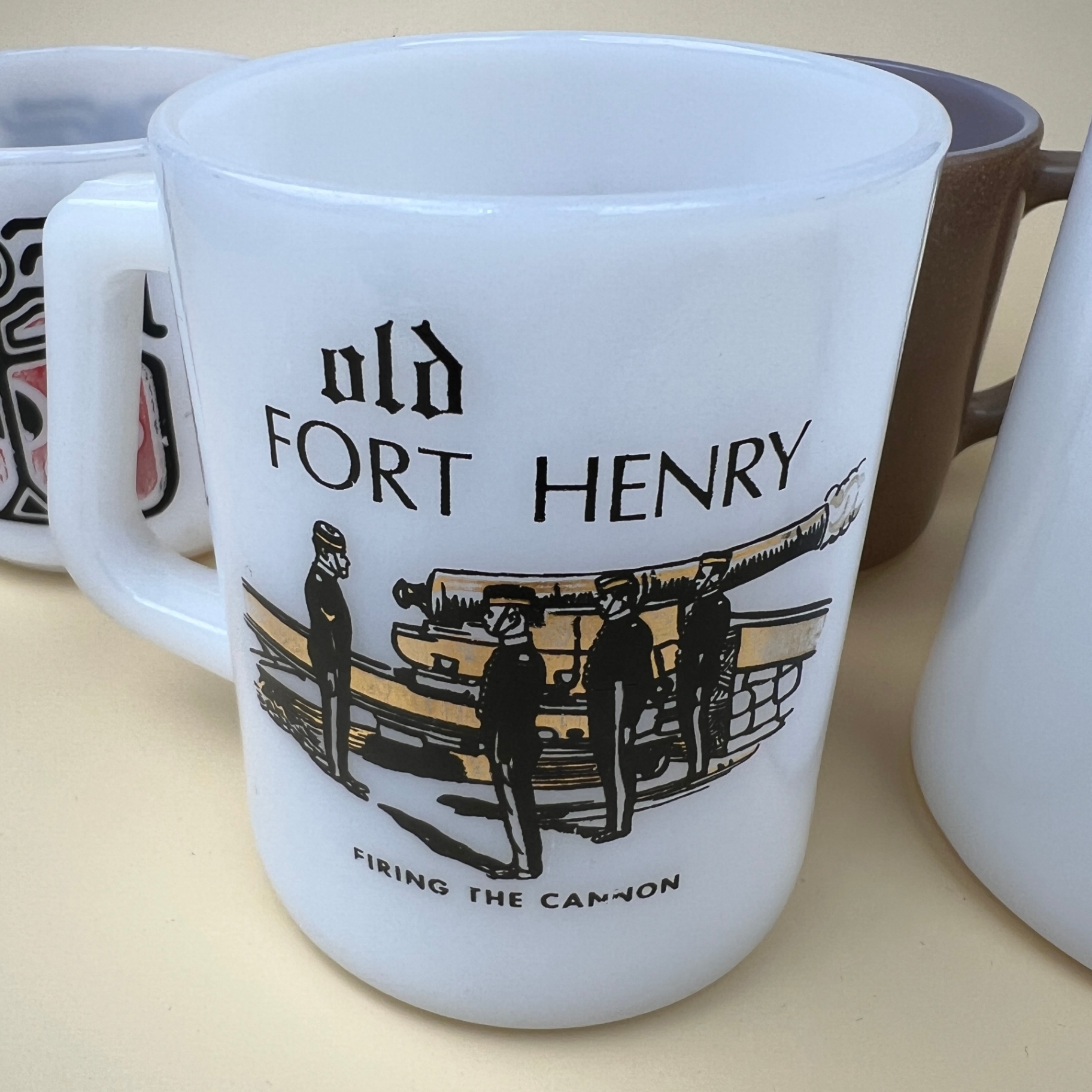 Lot of Vintage Federal Milk Glass Coffee Mugs Fort Henry  - image 4 of 7