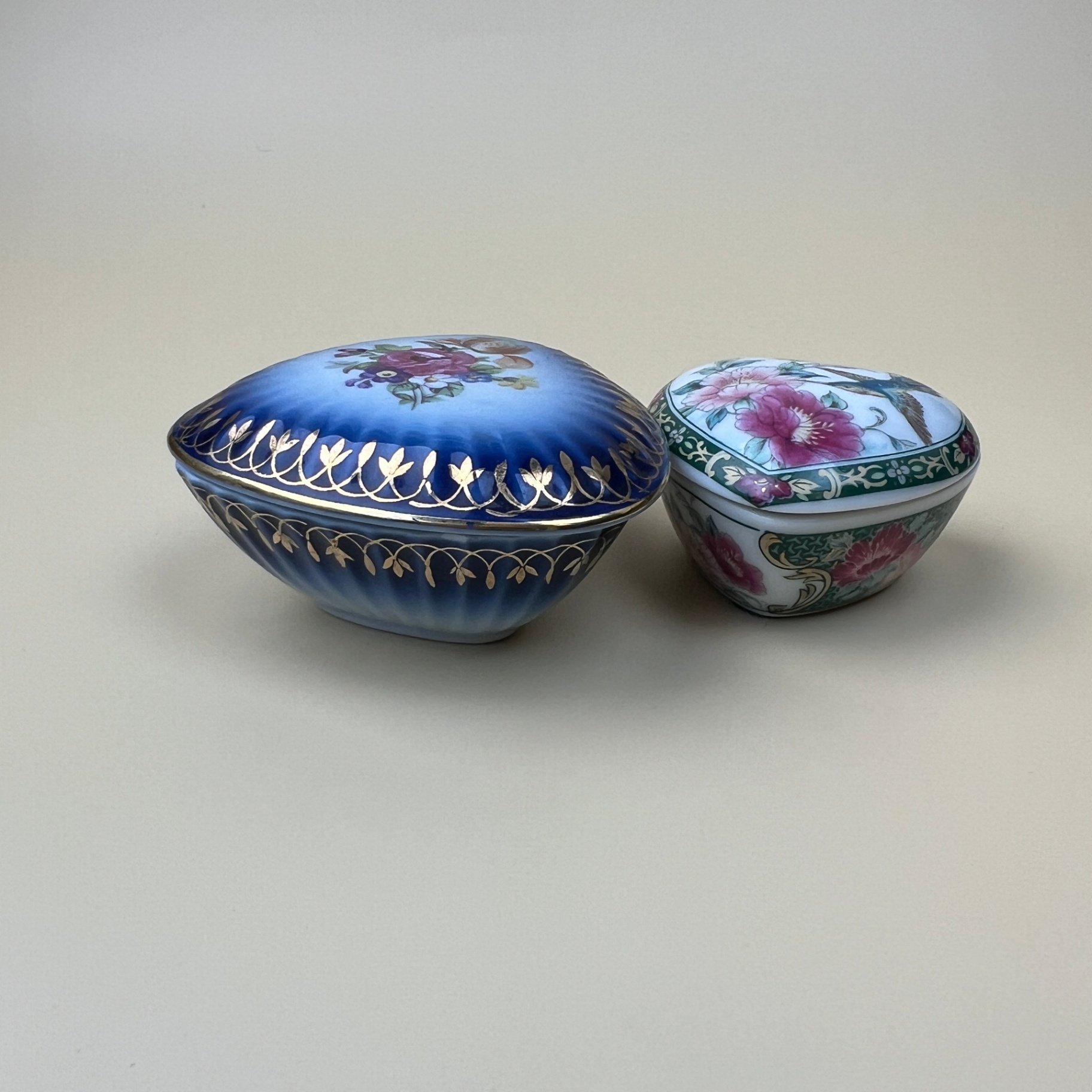 2 Small Lidded Porcelain Boxes With Lids Hand Painted - image 6 of 7