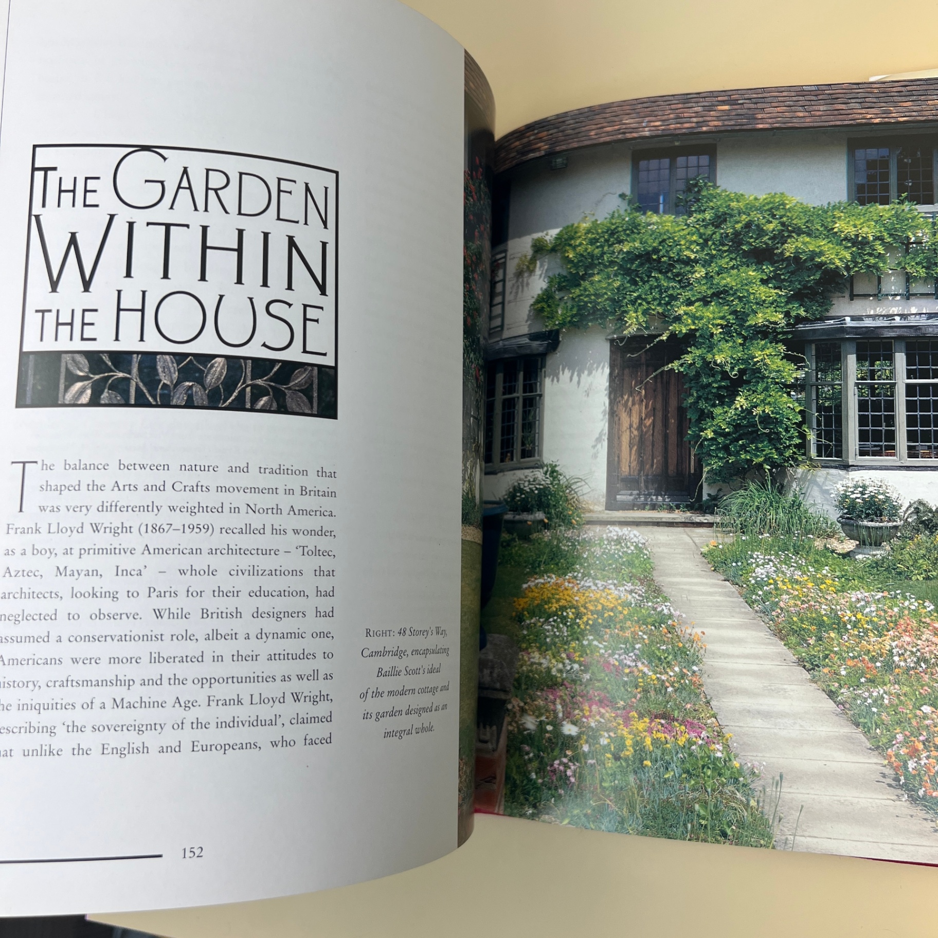 Arts and Crafts Gardens Book by Wendy Hitchmough William Morris Style - image 7 of 10