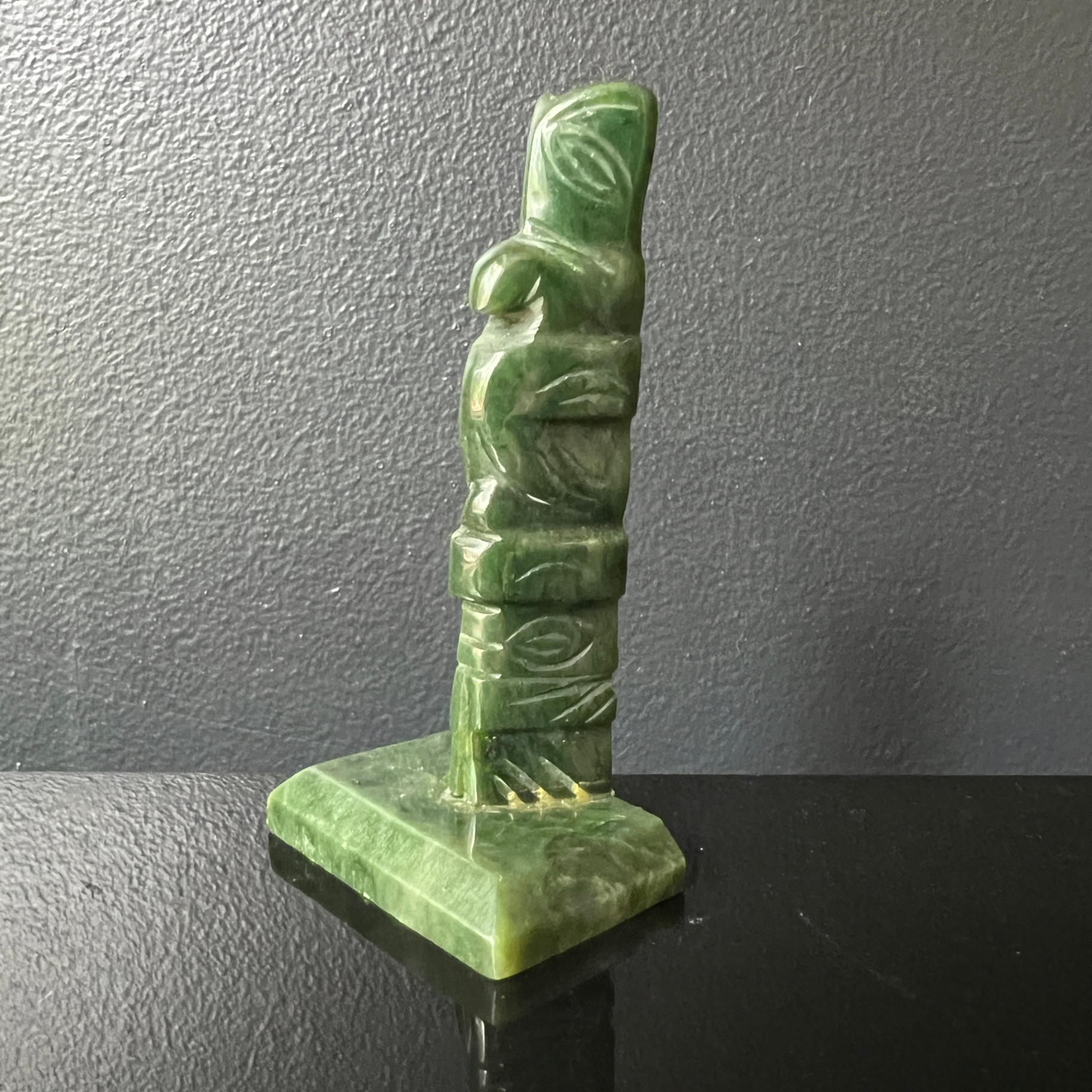 Aventurine Jade Totem Pole Carved Indigenous First Nations Design - image 2 of 7