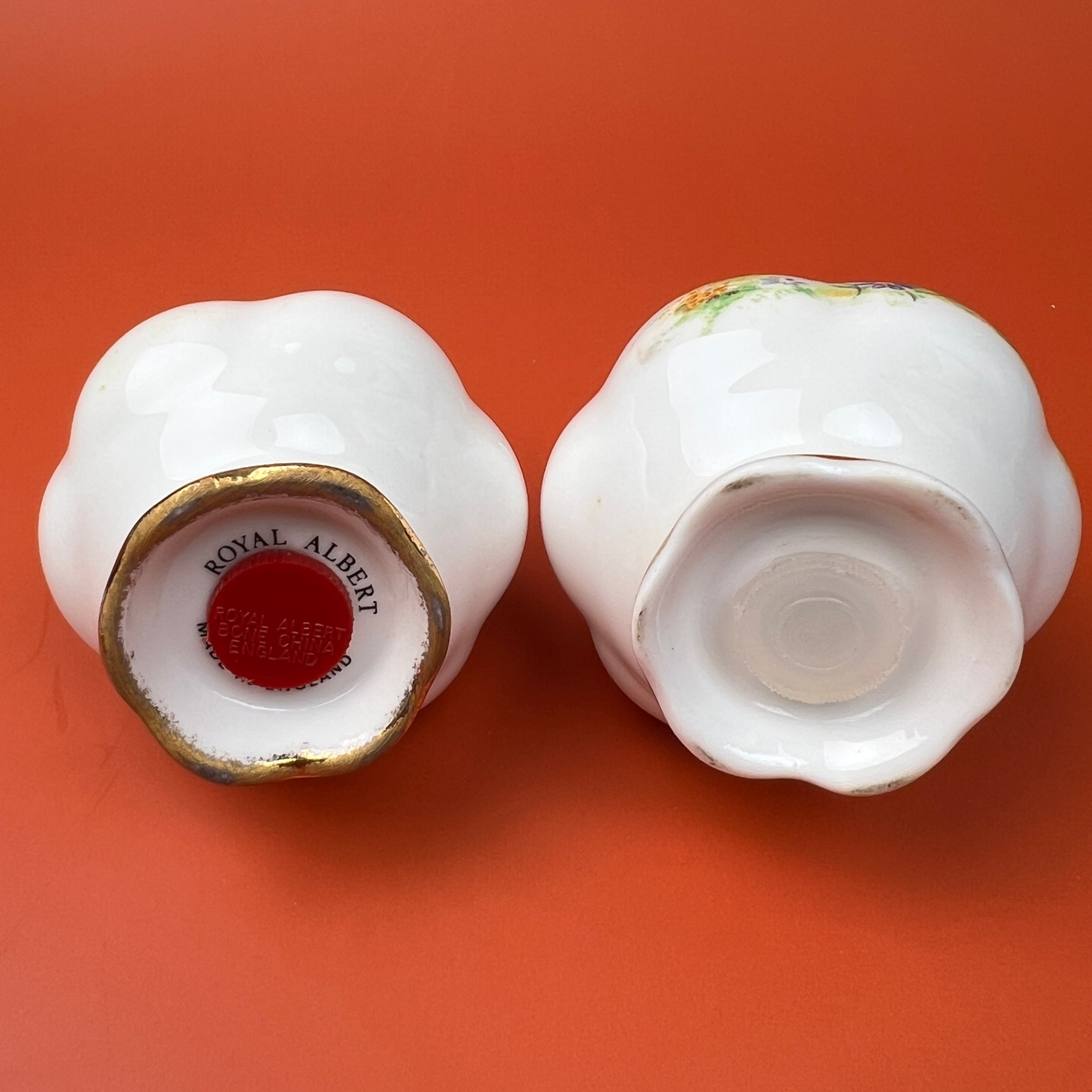 Royal Albert Salt and Pepper Shakers - image 3 of 5
