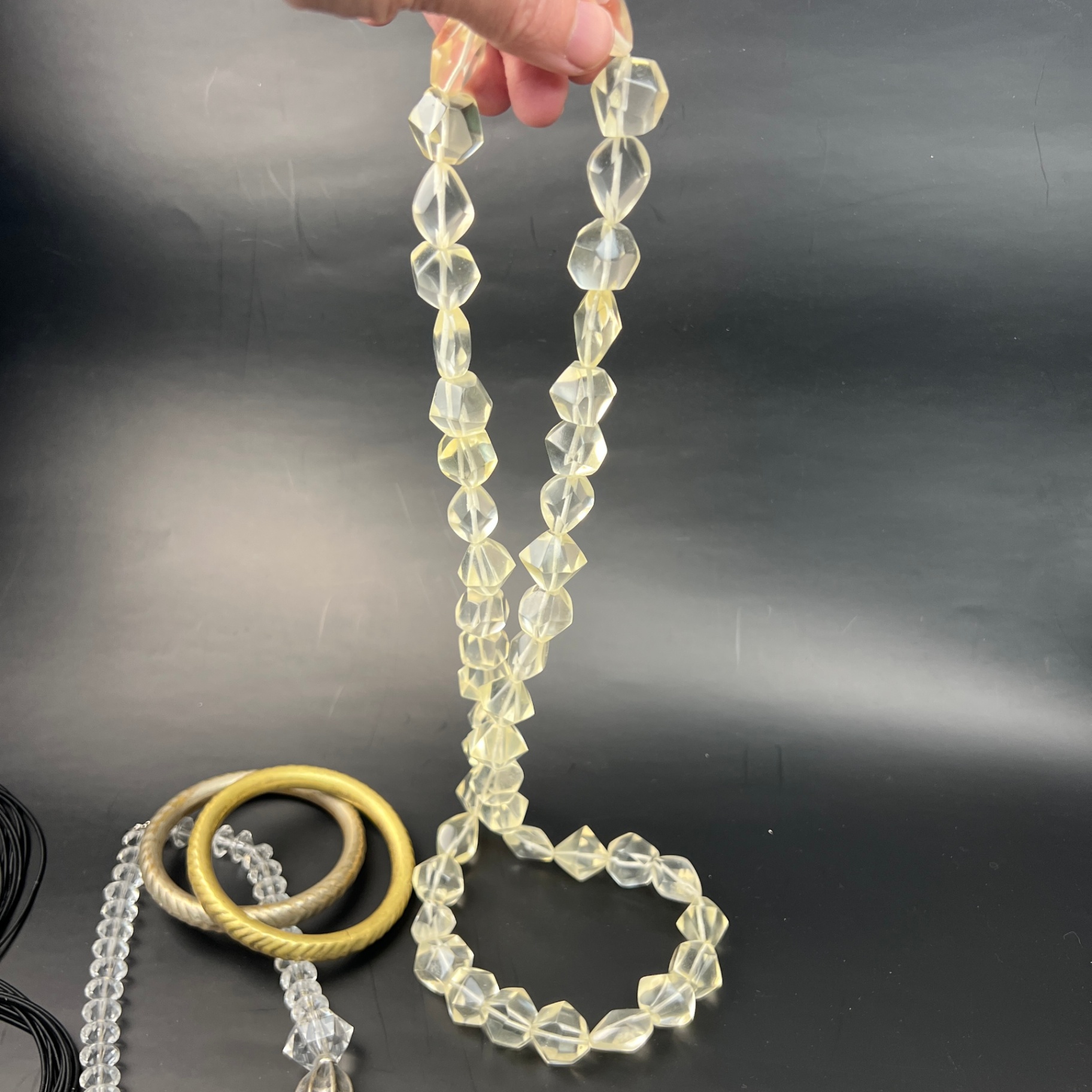 Chunky Jewellery Lot Necklaces and Bangles - image 5 of 7