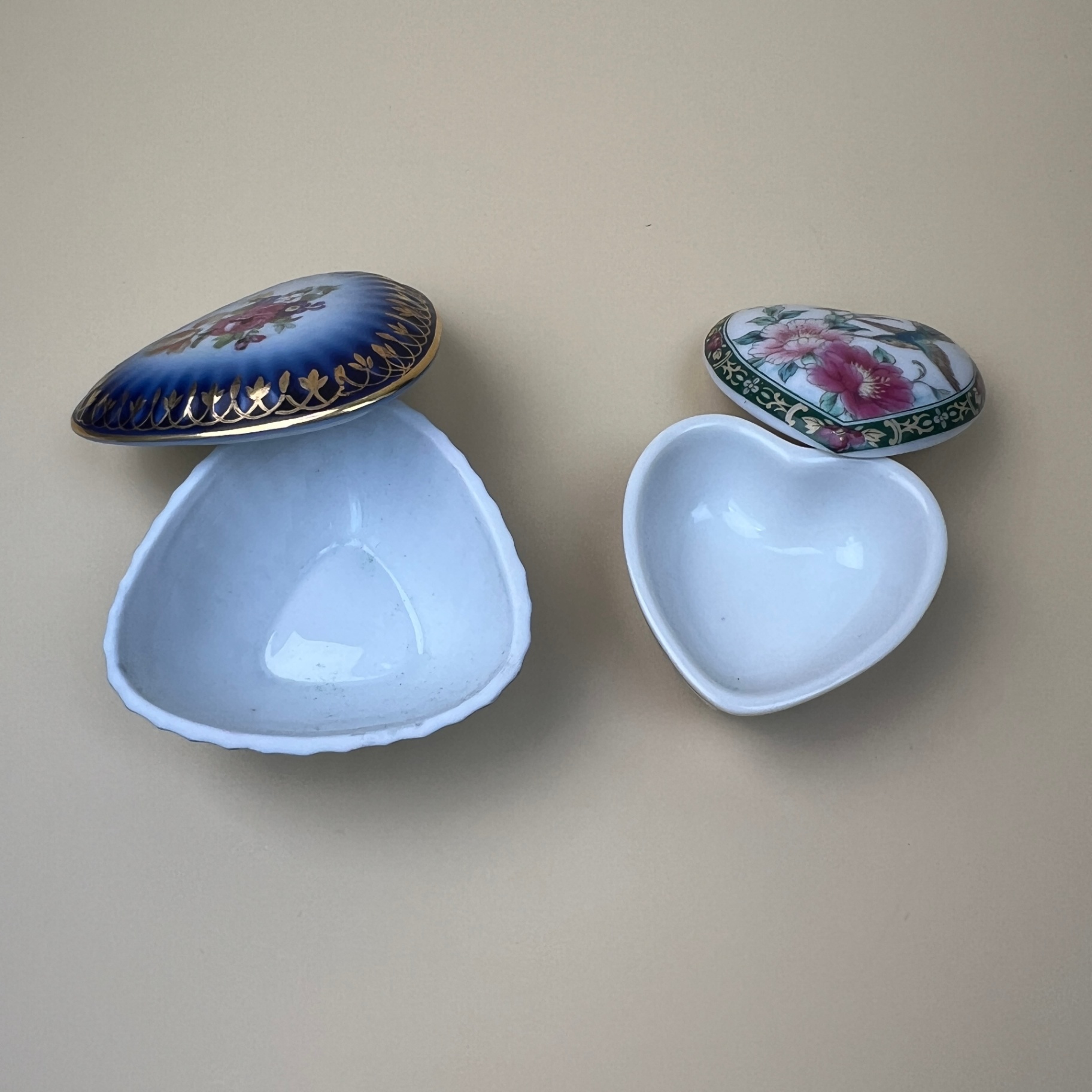 2 Small Lidded Porcelain Boxes With Lids Hand Painted - image 3 of 7