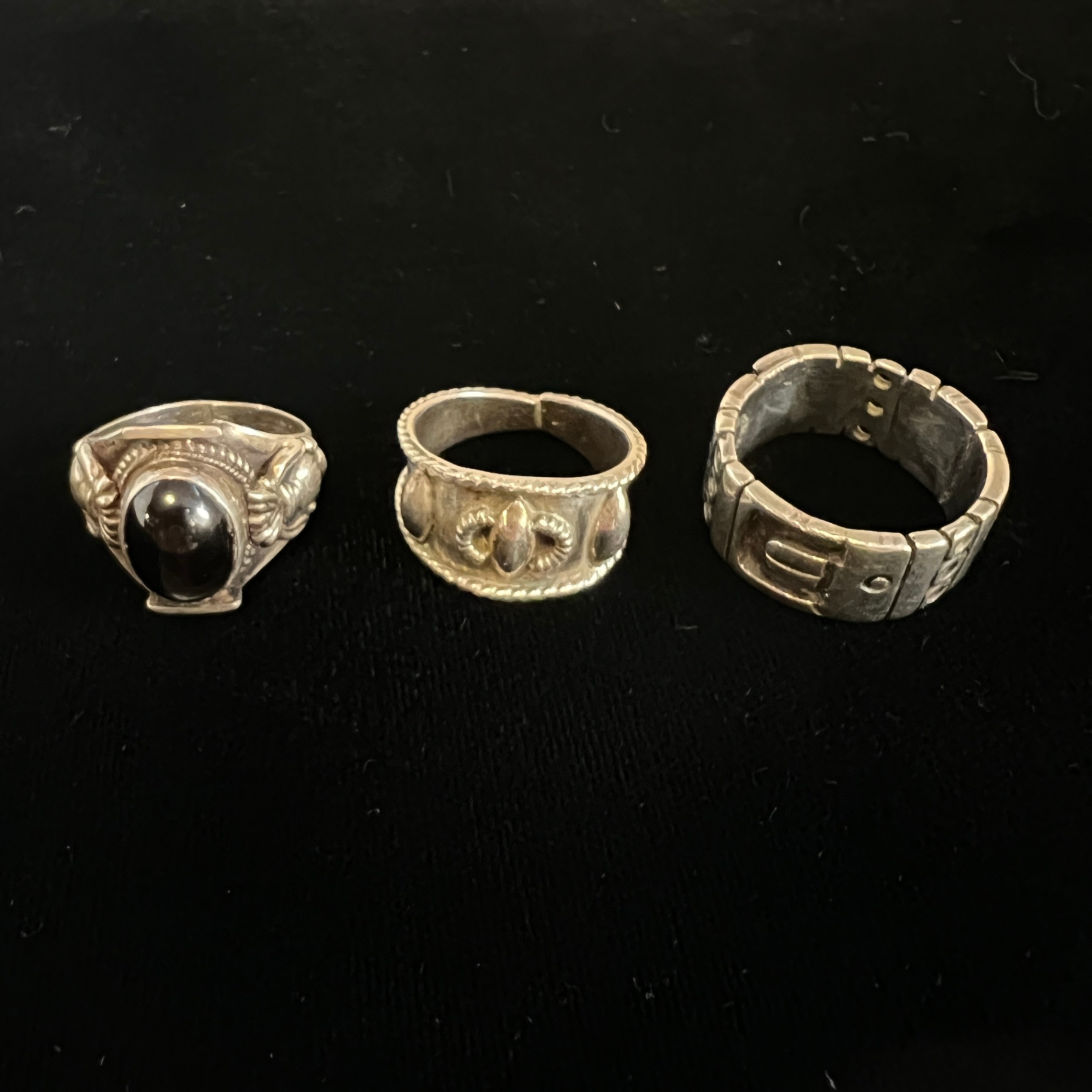 Lot of Sterling Silver Rings Mexico 925 Marked  - image 1 of 6