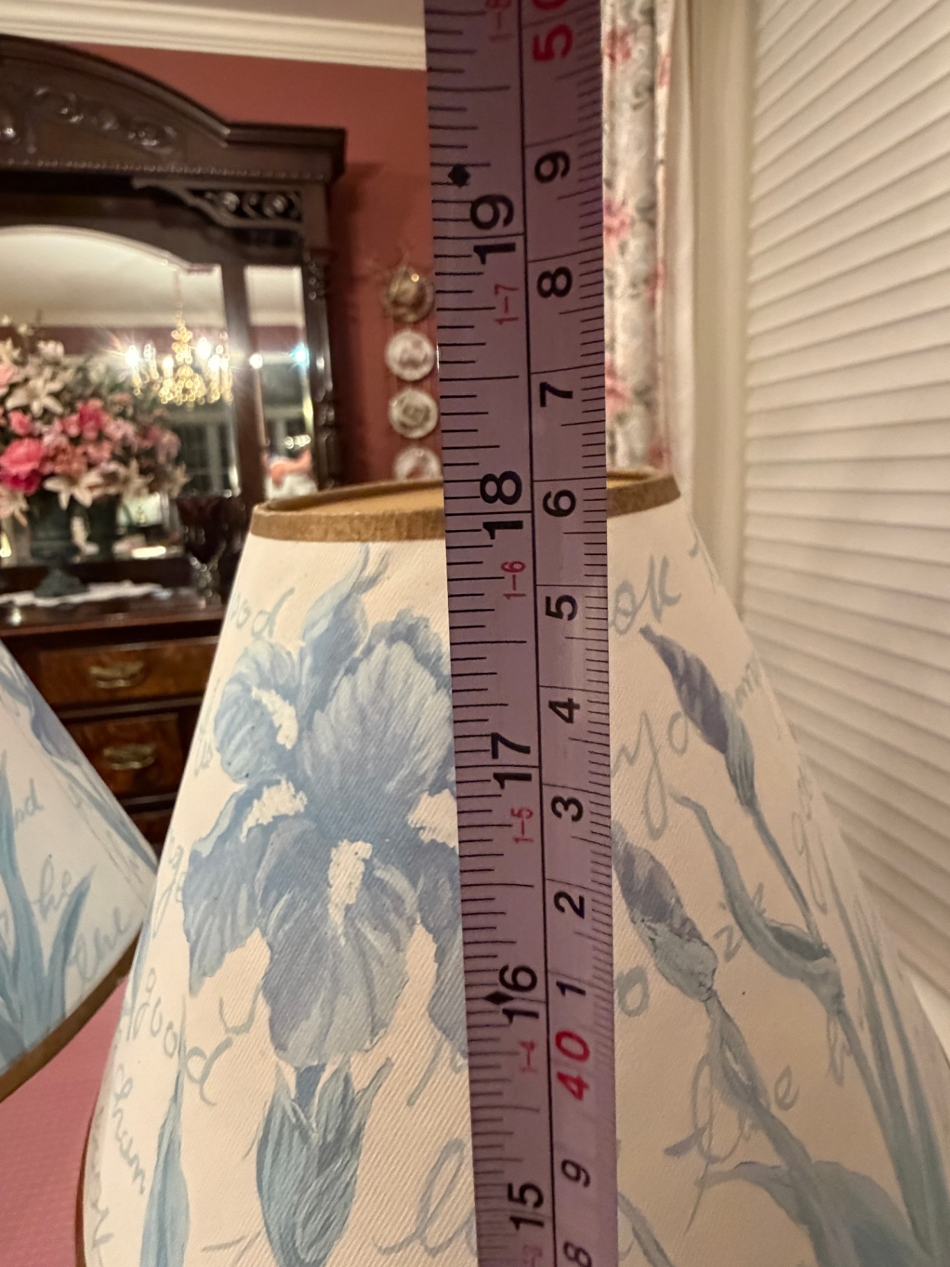 Antique Style Table Lamps - Shabby Chic Flowers - image 5 of 5