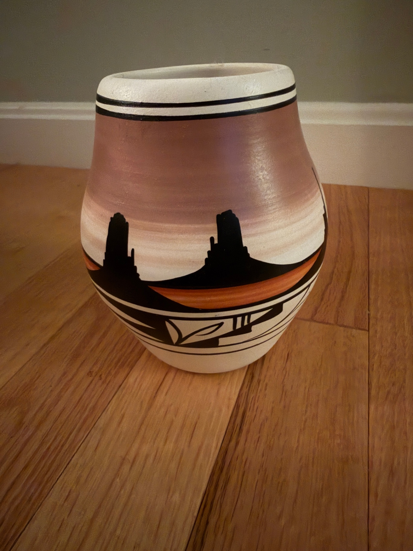 Southwestern Pottery Resembles Cedar Mesa Navajo Style - image 1 of 2
