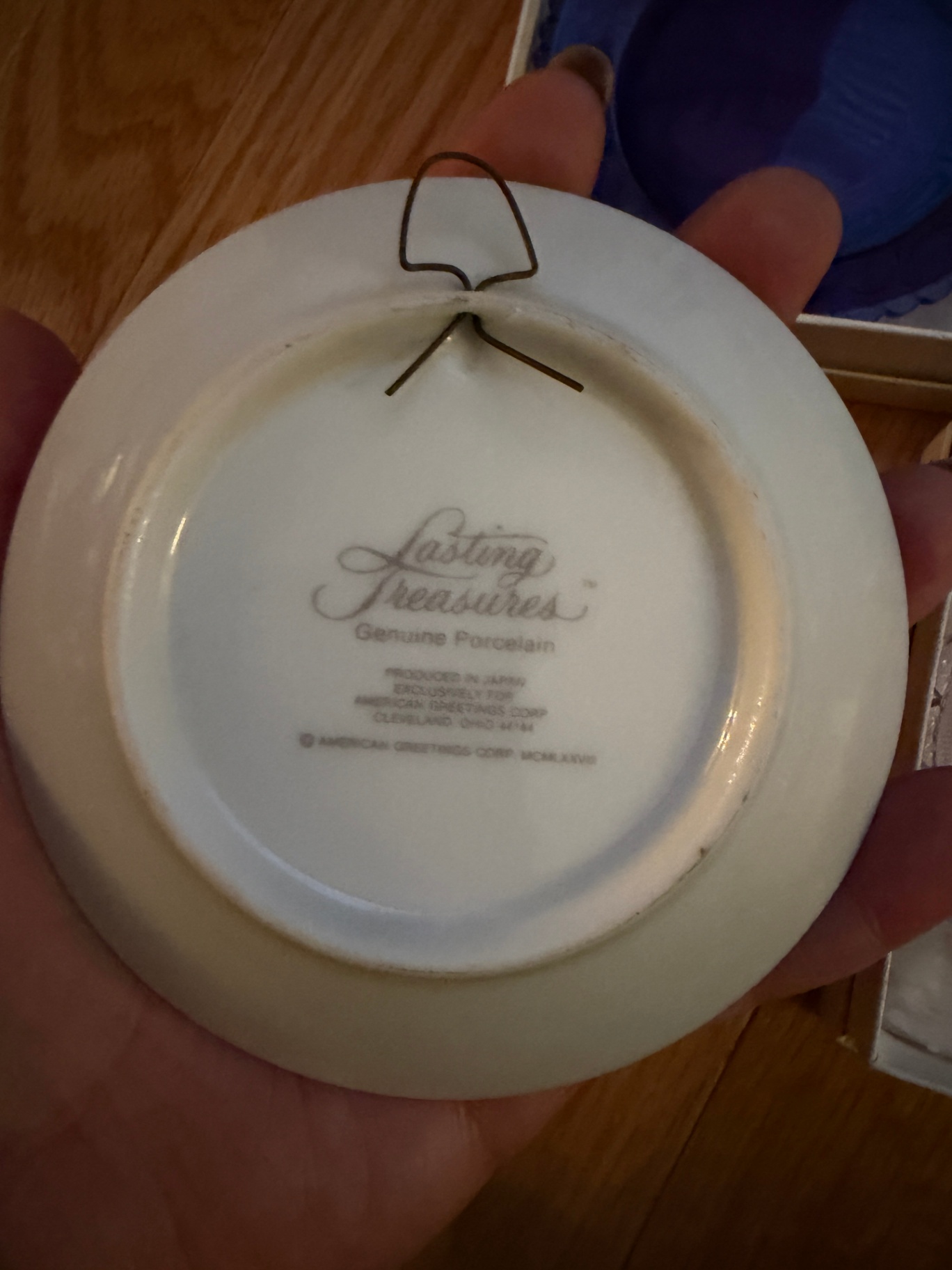 Assorted Small Decorative Plate Collection - image 7 of 7