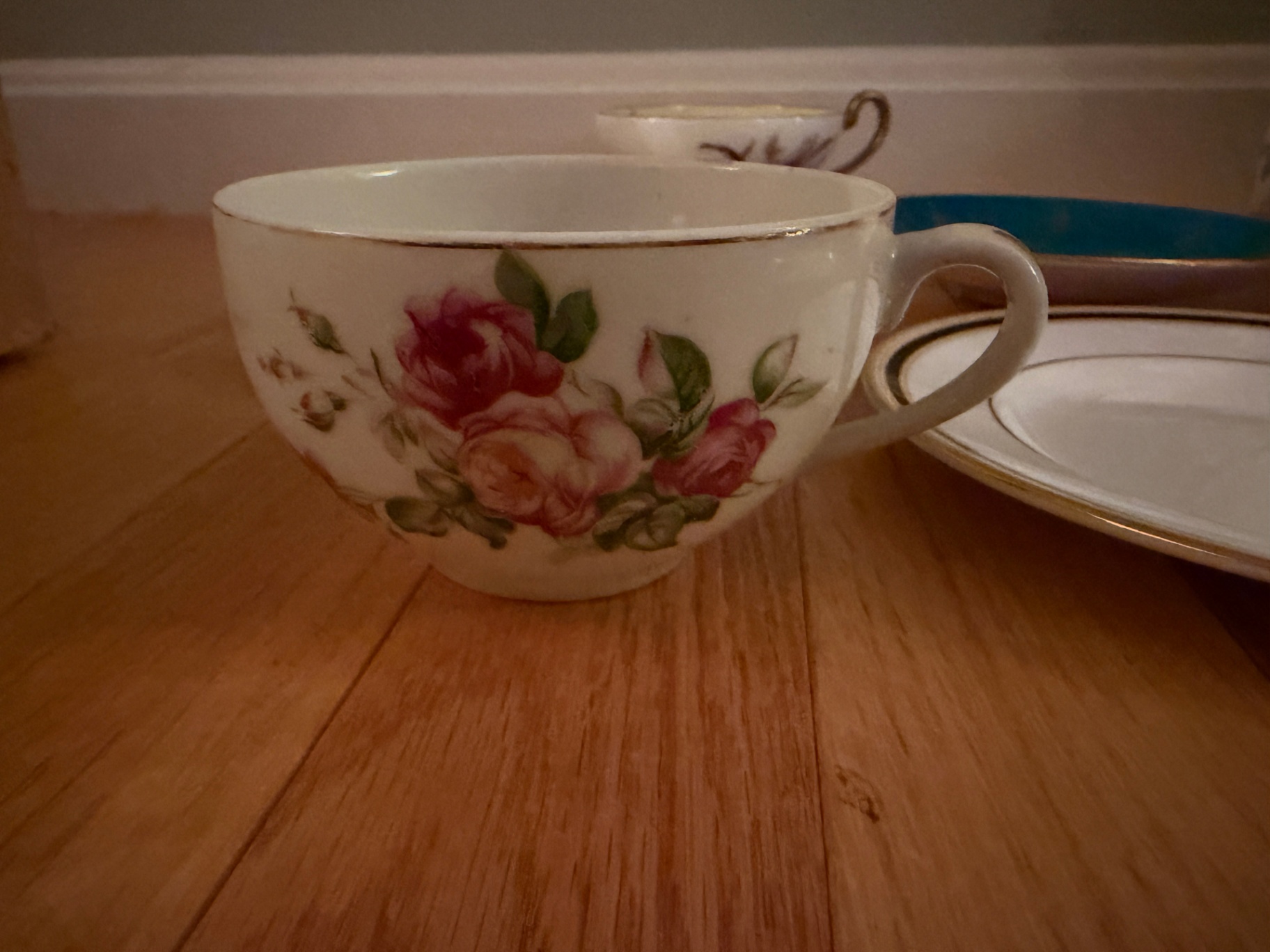 Lot of Random Teacups and Saucers Some Bone China - image 5 of 13