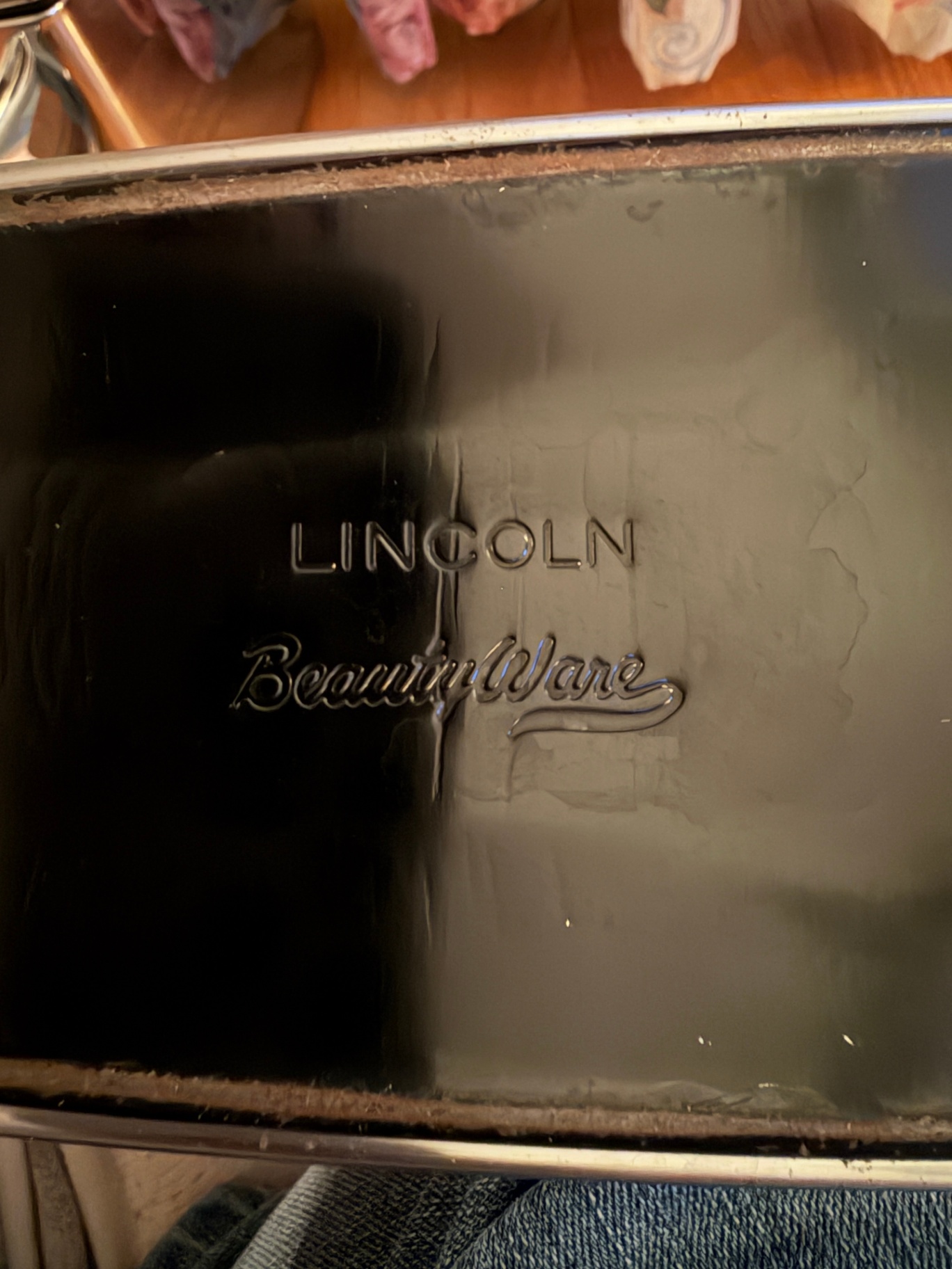 Lincoln Beautyware Vintage Canisters - image 3 of 3