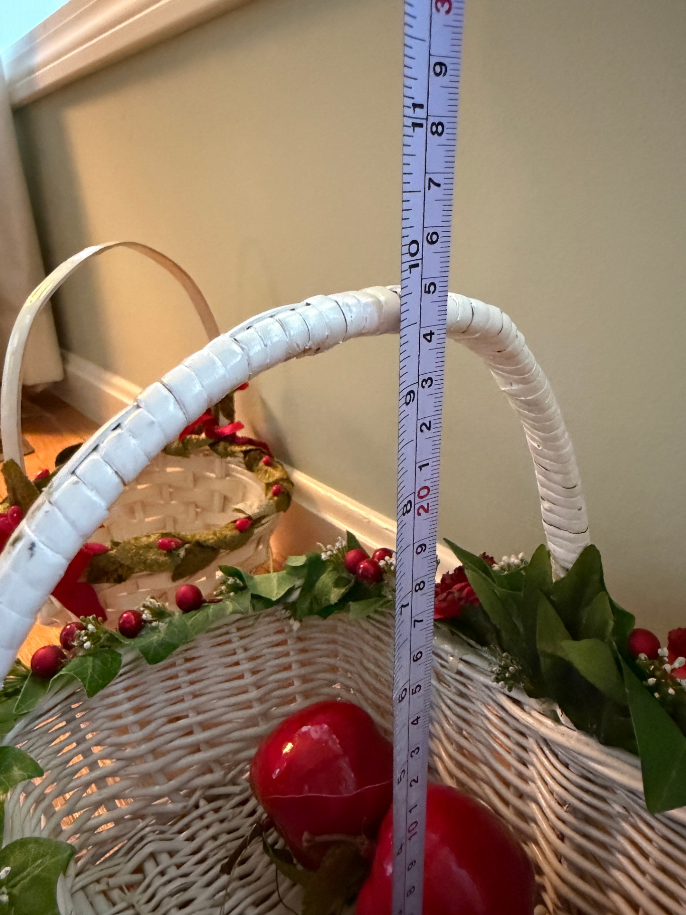 Pair of White Wicker Baskets With Decorative Fruit Decor - image 4 of 4