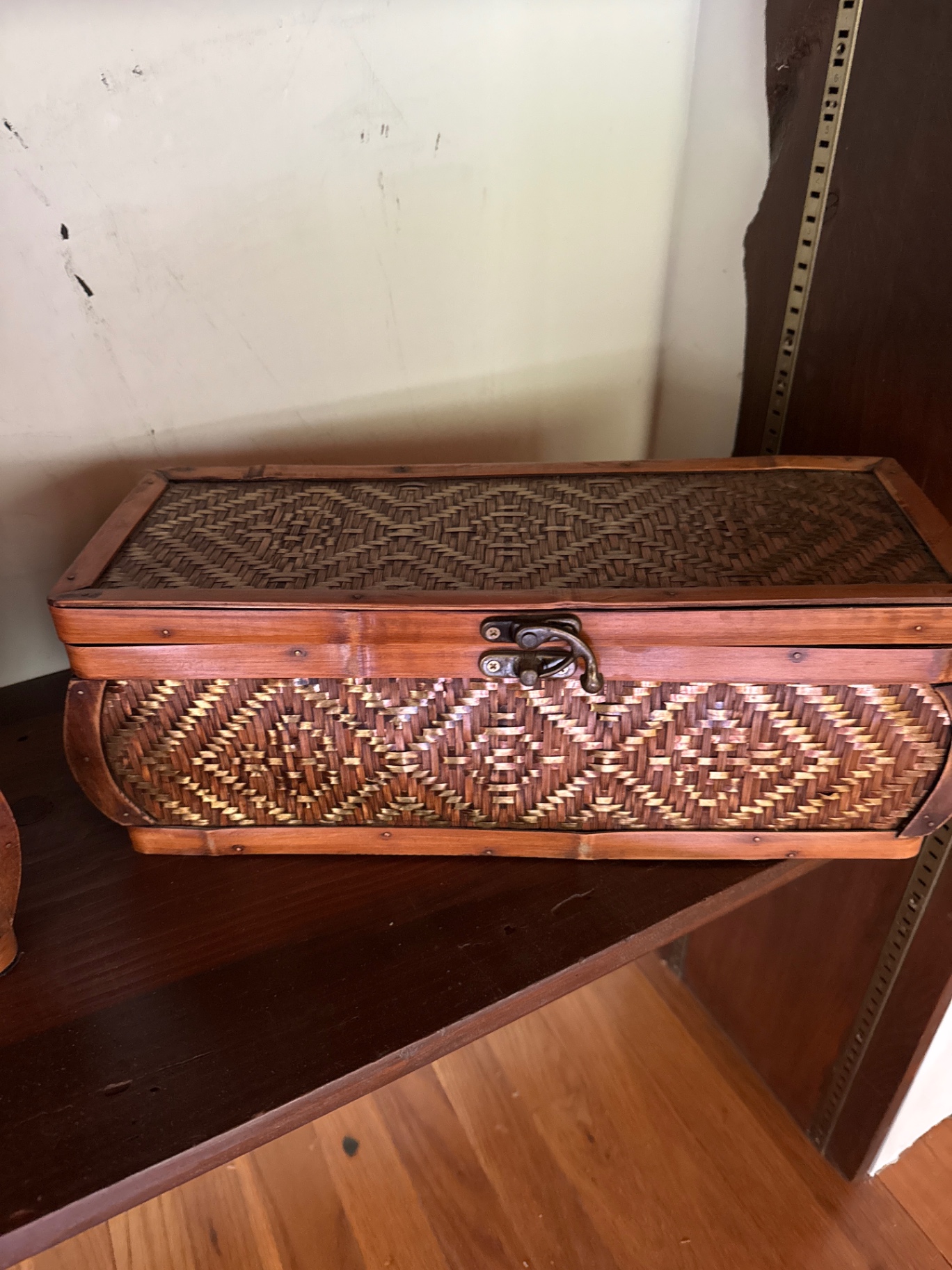 Two woven wicker storage trunks - image 3 of 4