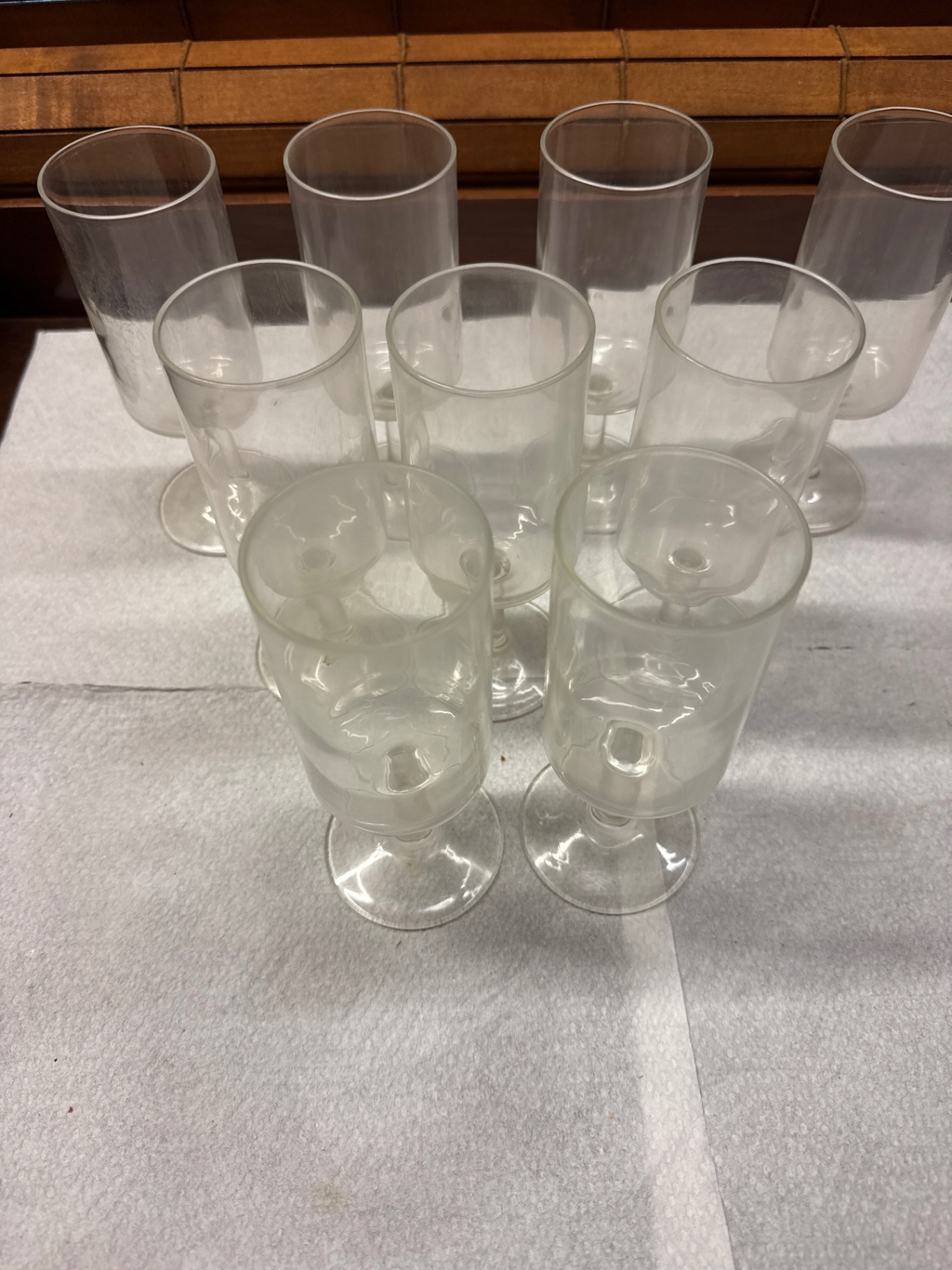 Set of Clear Glass Champagne Flutes - image 2 of 2