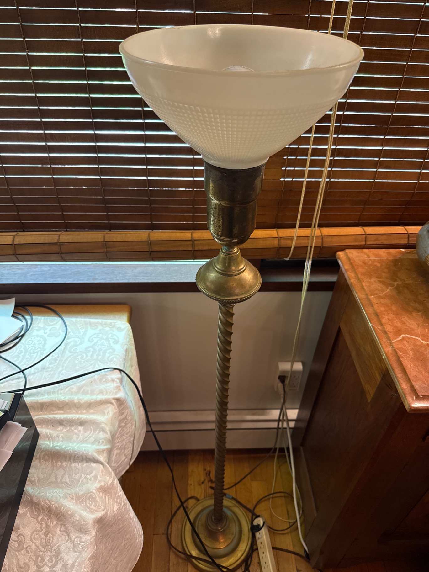 Brass floor lamp with frosted glass shade - image 1 of 3