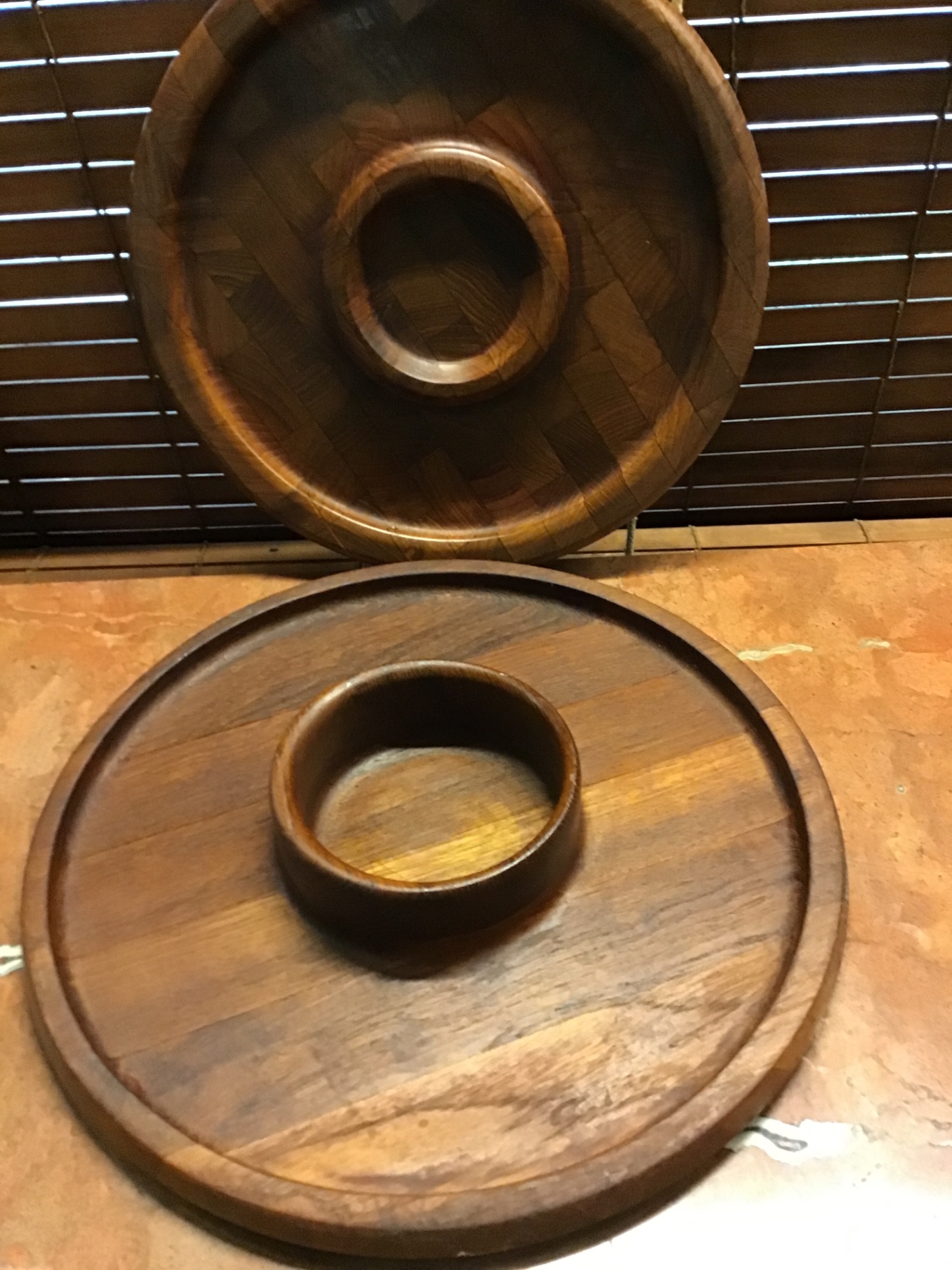 Round wooden cheese boards with built-in center inserts - image 1 of 3