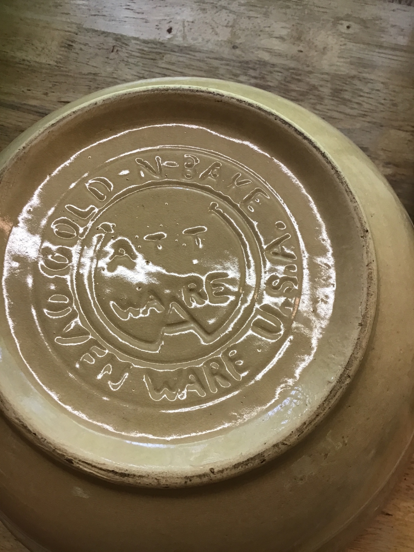 Assorted ceramic bowls and a lidded casserole dish - image 3 of 7