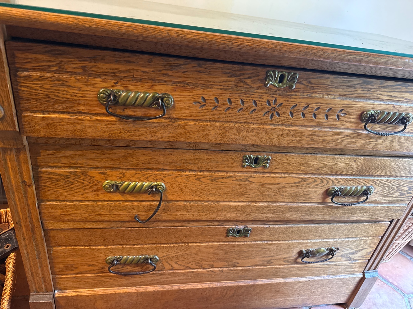 Vintage oak dresser with glass top - image 2 of 4