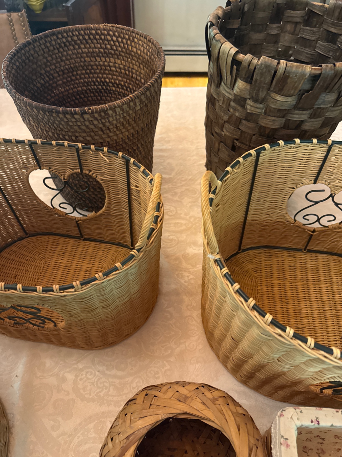 Assorted woven baskets - image 4 of 4
