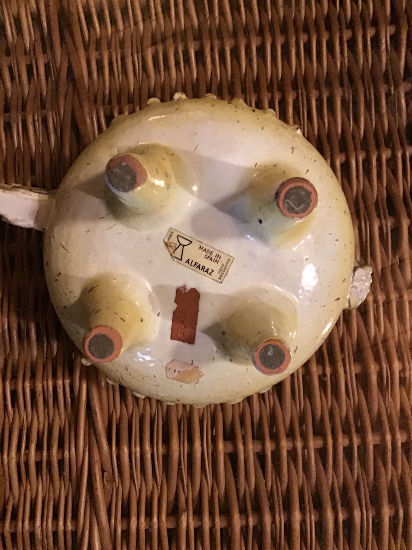 Yellow ceramic sheep-shaped bowl - image 2 of 3