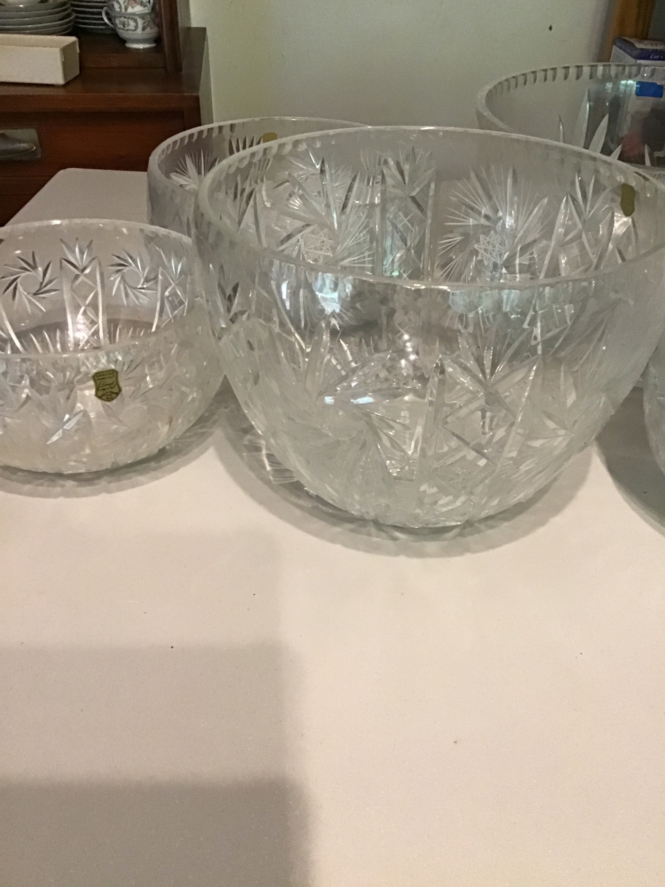 clear cut-glass bowls with starburst pattern - image 1 of 4