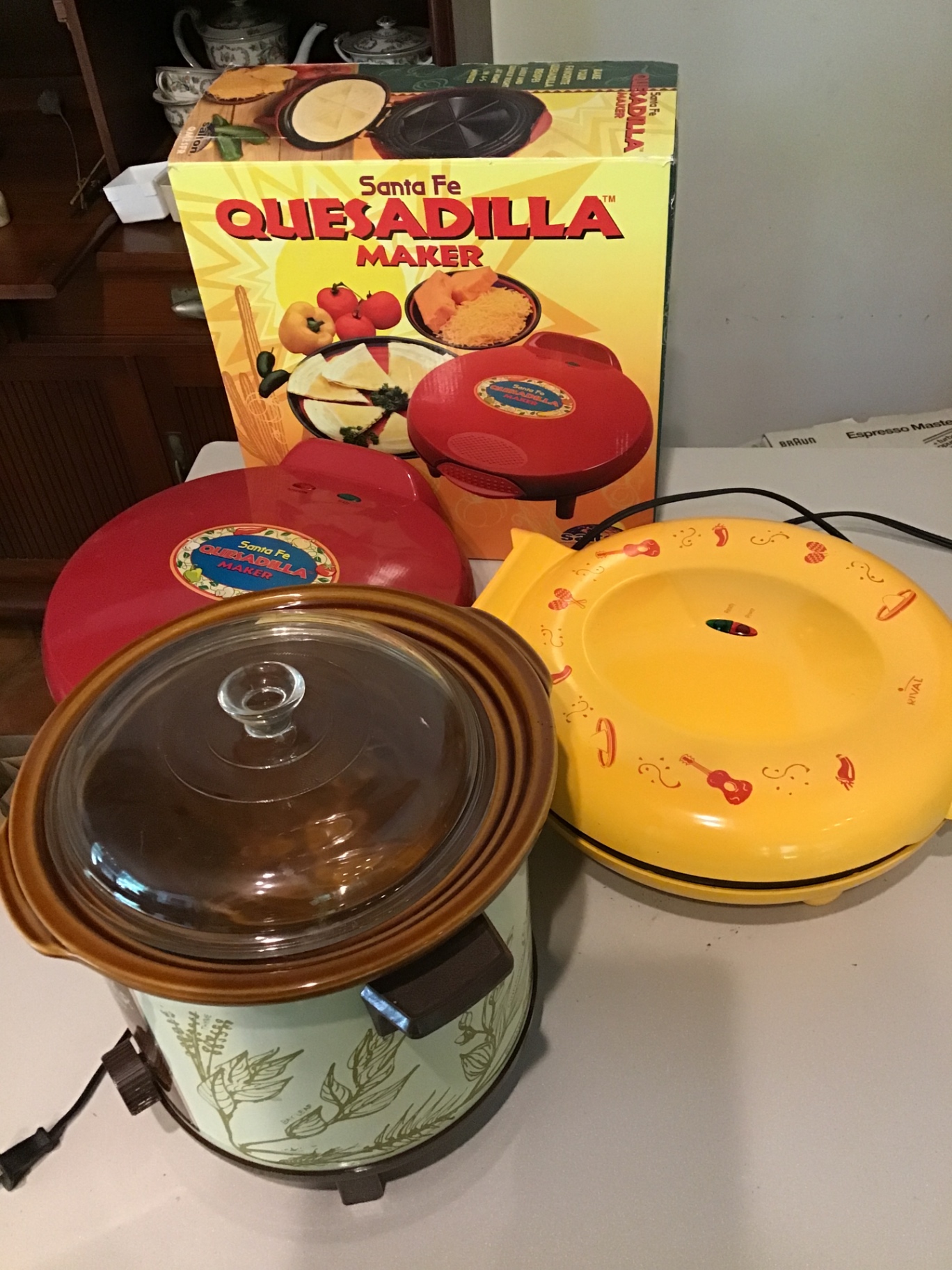 2Quesadilla makers& slow cooker,  - image 1 of 1