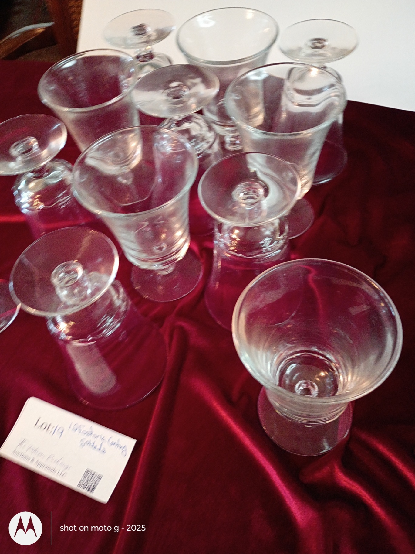 Set of 12 Clear Glass Goblets - image 3 of 9