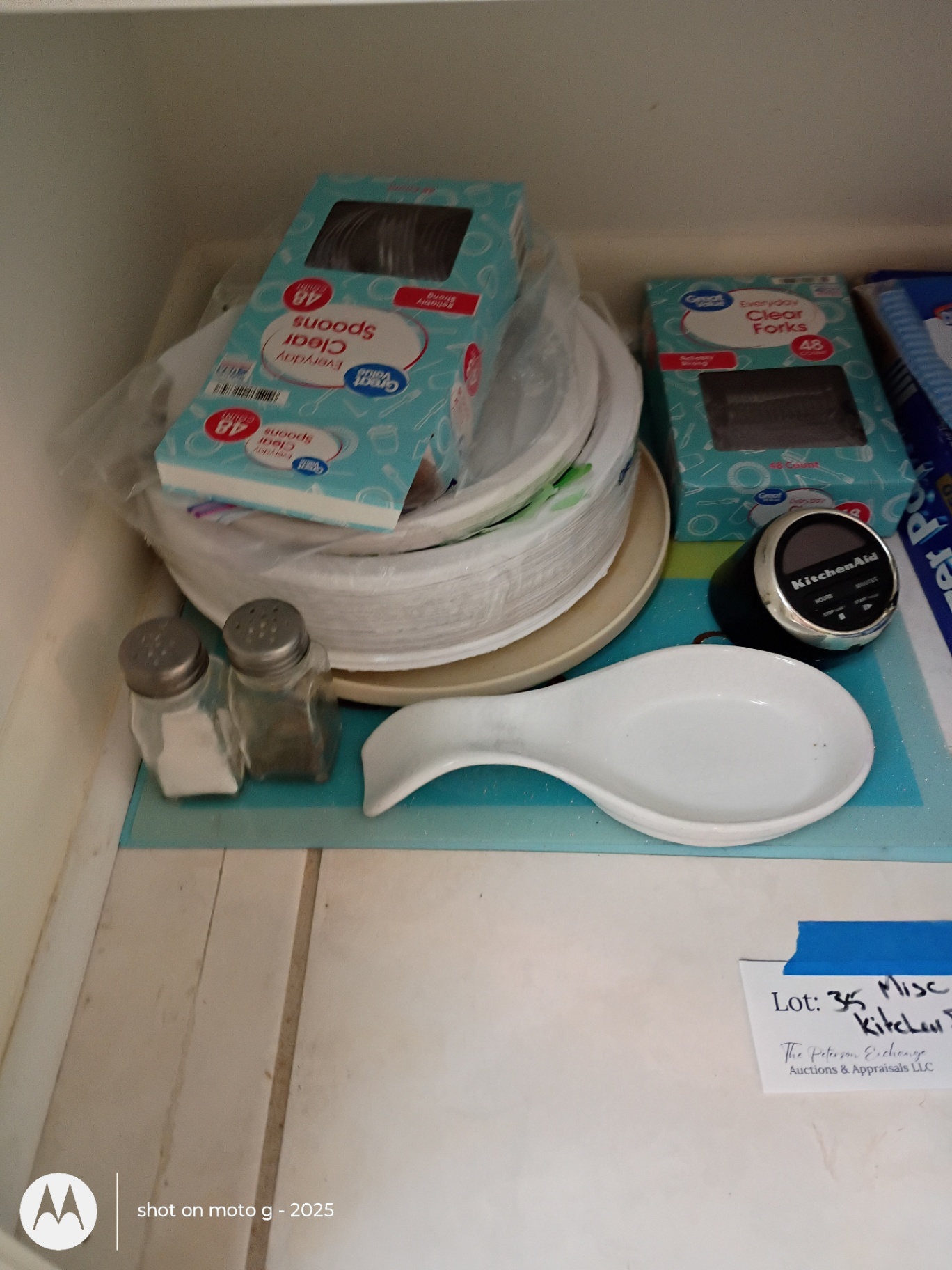 Assorted Kitchen Supplies and Cleaning Items - image 2 of 4