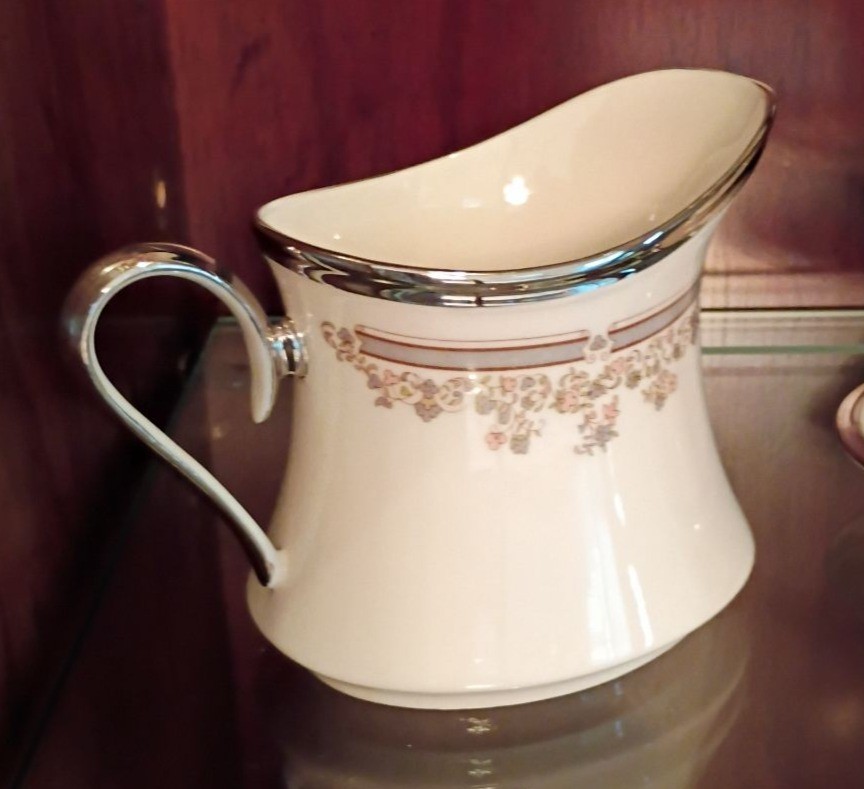 Porcelain Creamer, Gravy Boat with Underplate, and Covered Sugar Bowl - image 2 of 5