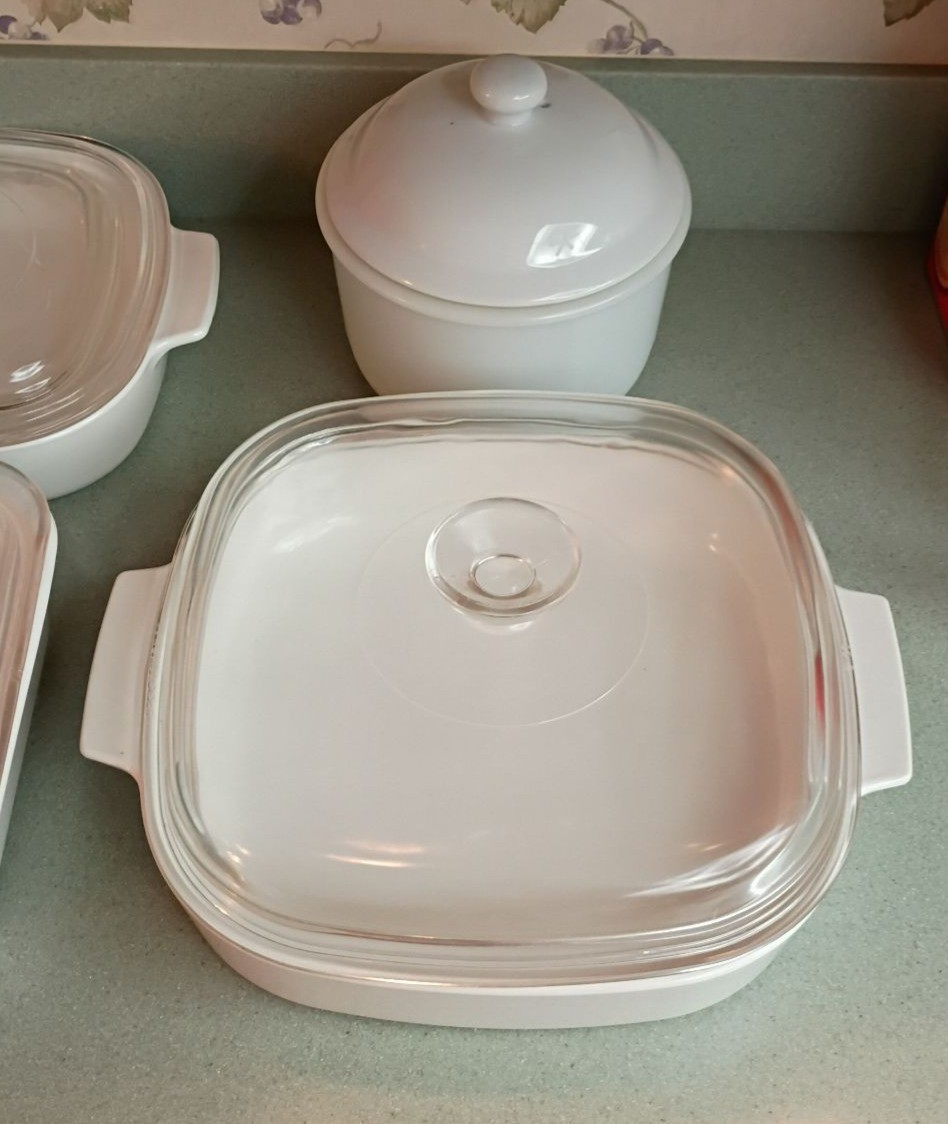 White Corning Ware Casserole Dishes and Covered Container Set - image 3 of 4