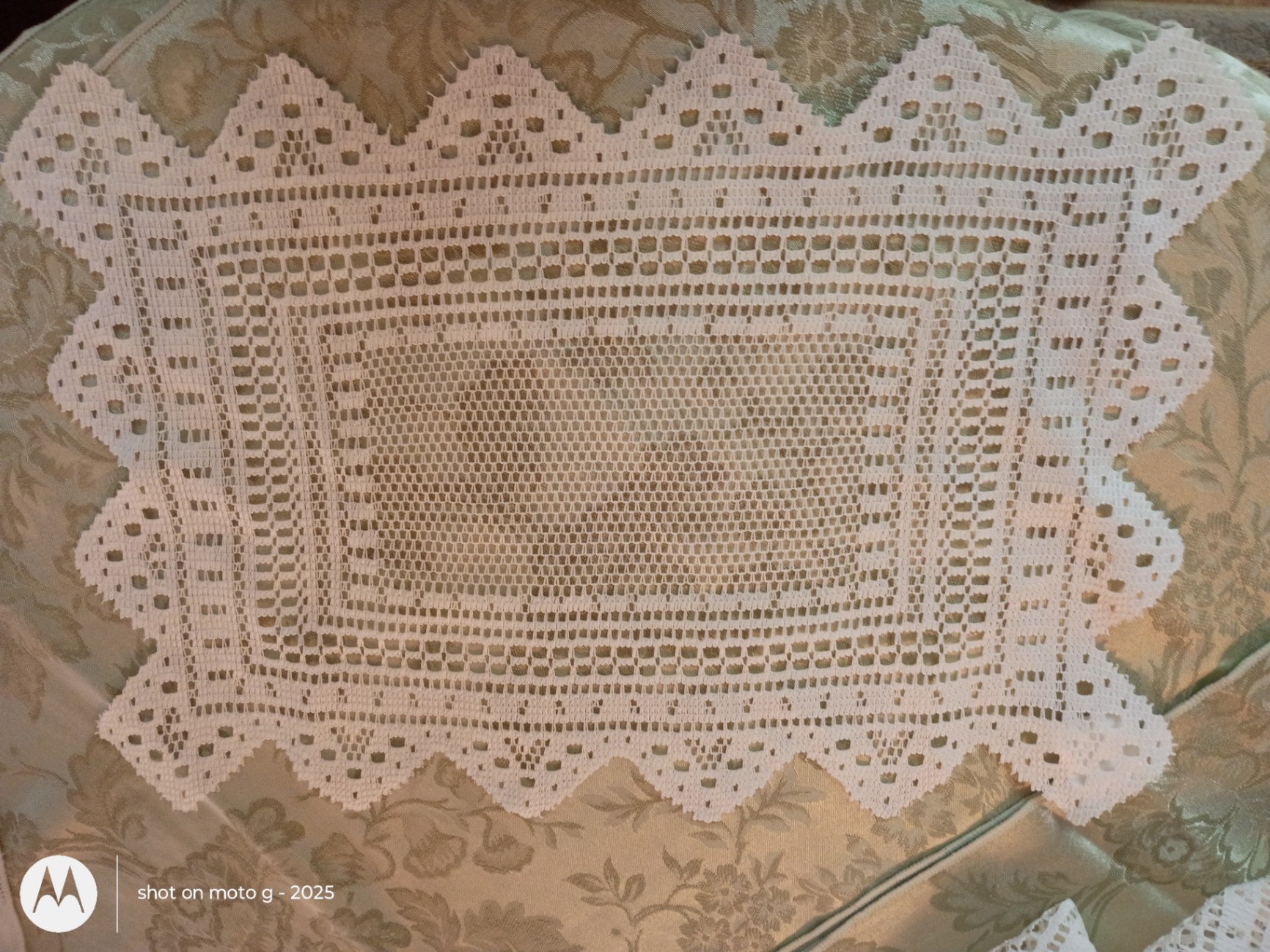 Assorted Table Linens, Placemats, and Decorative Doilies - image 9 of 18